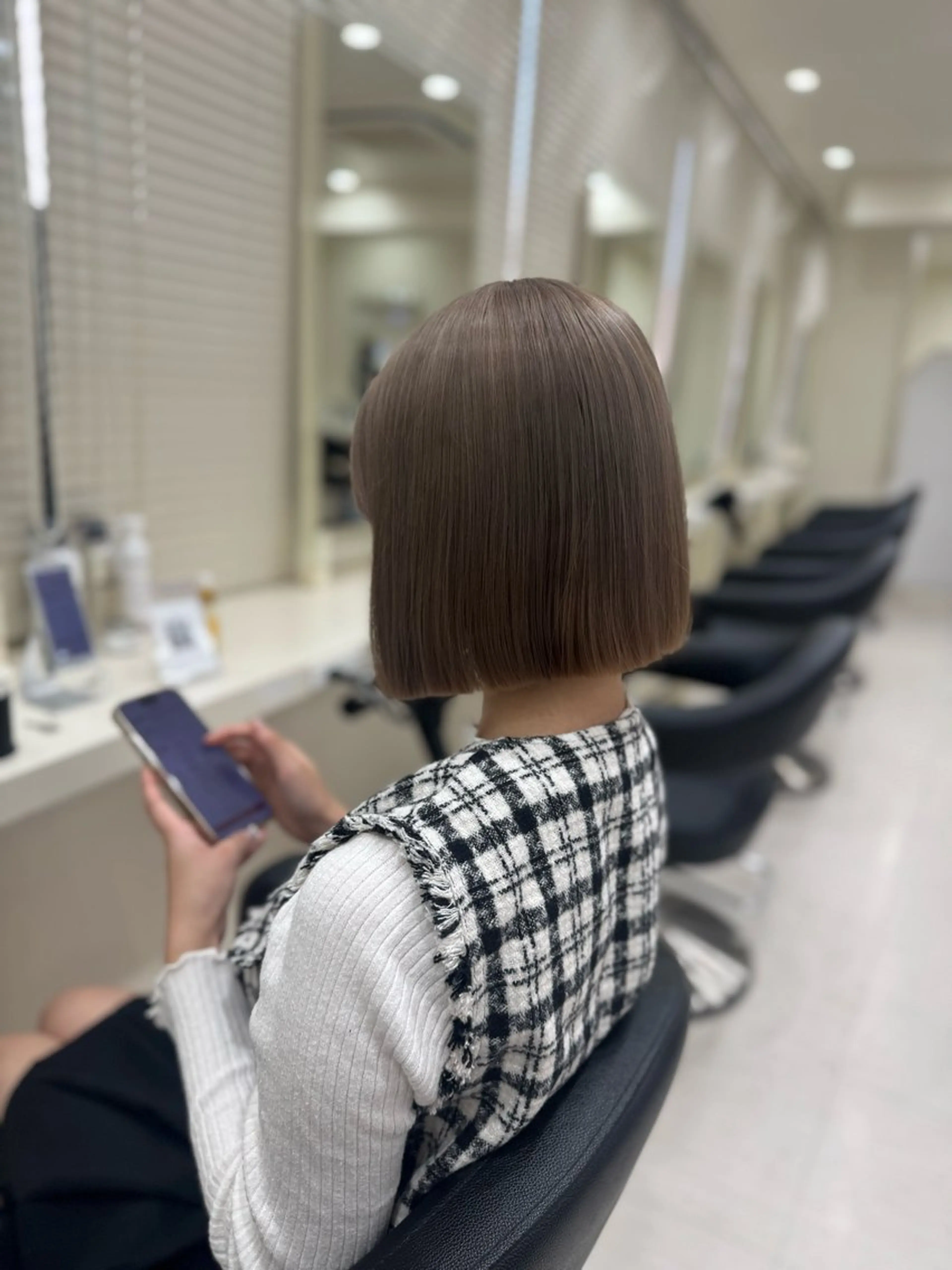 ショート カラー ヘアカラー 🤍韓国大人っぽ ベージュMAI🤍のヘアスタイル