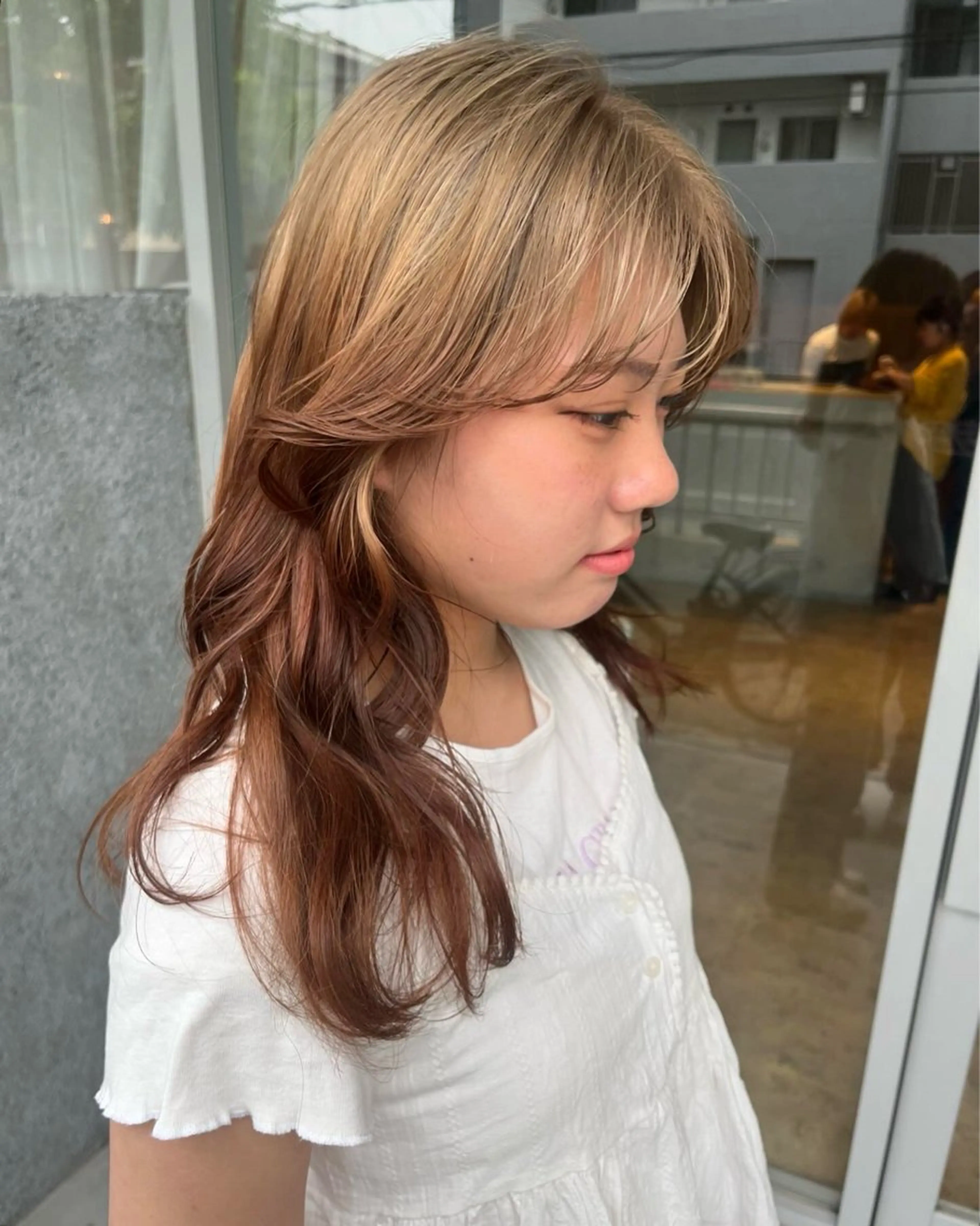 ロング 藤井 美歩/赤髪のヘアスタイル