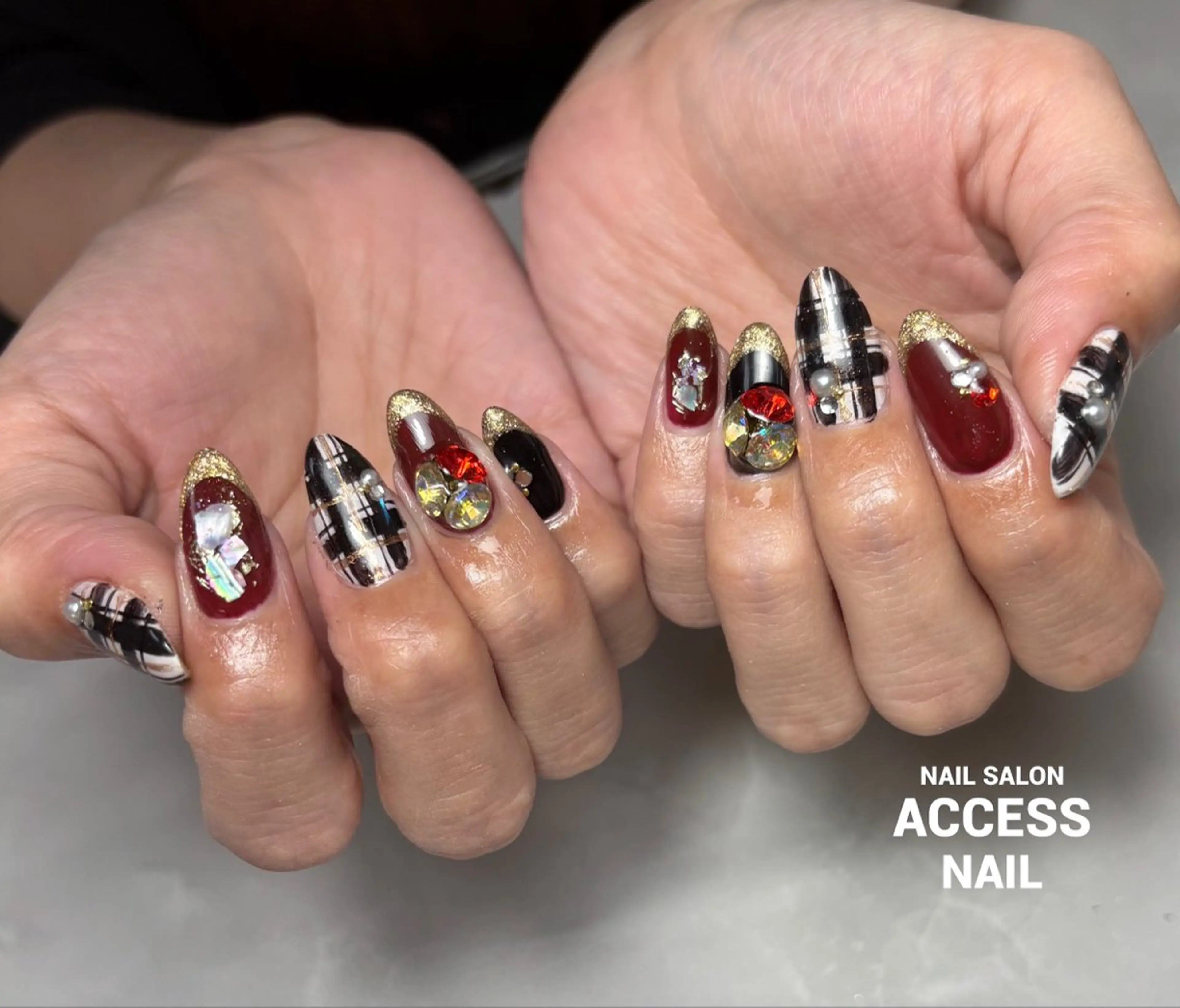 ネイル access nailのネイルデザイン