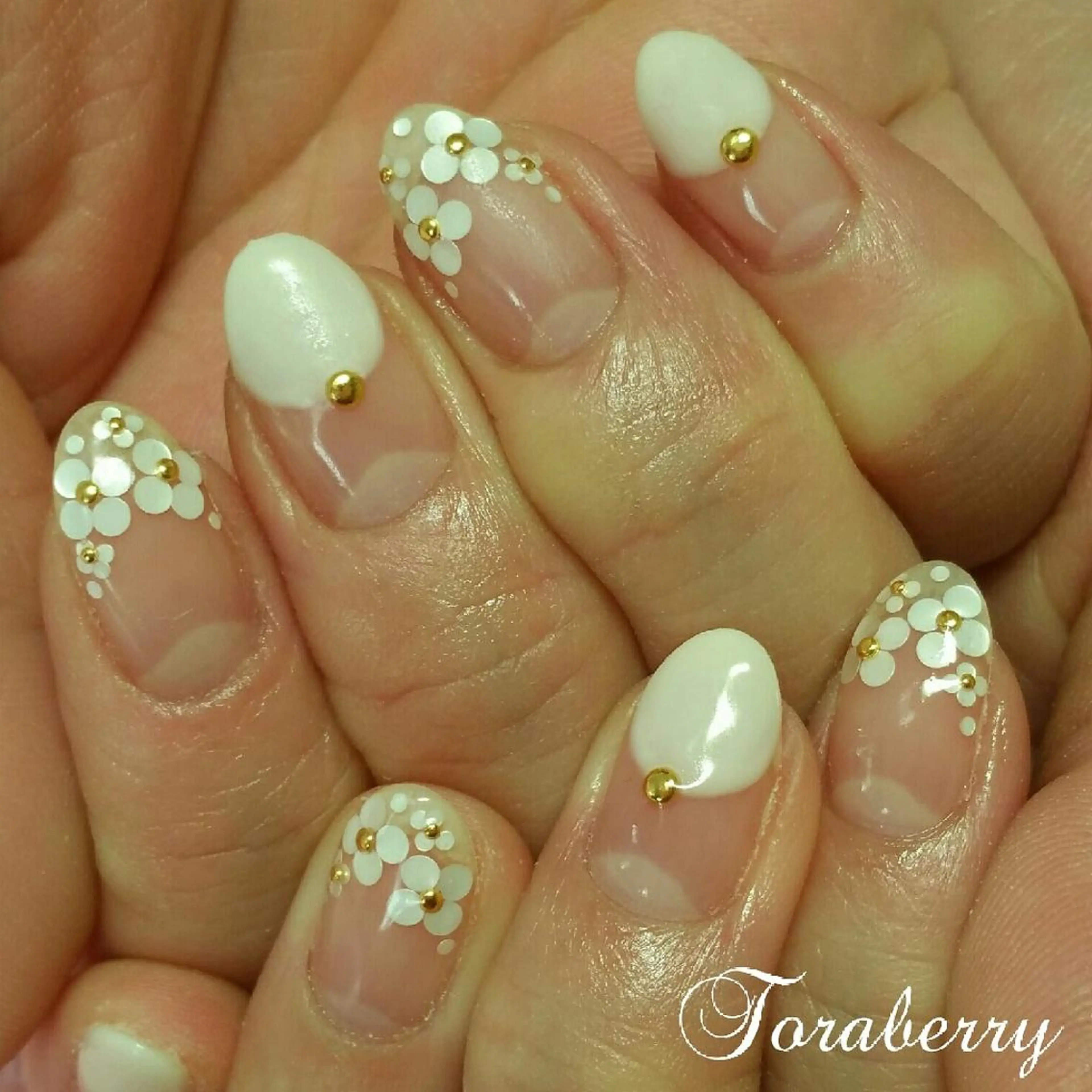 ネイル ブライダルネイル ネイリスト なつみのネイルデザイン