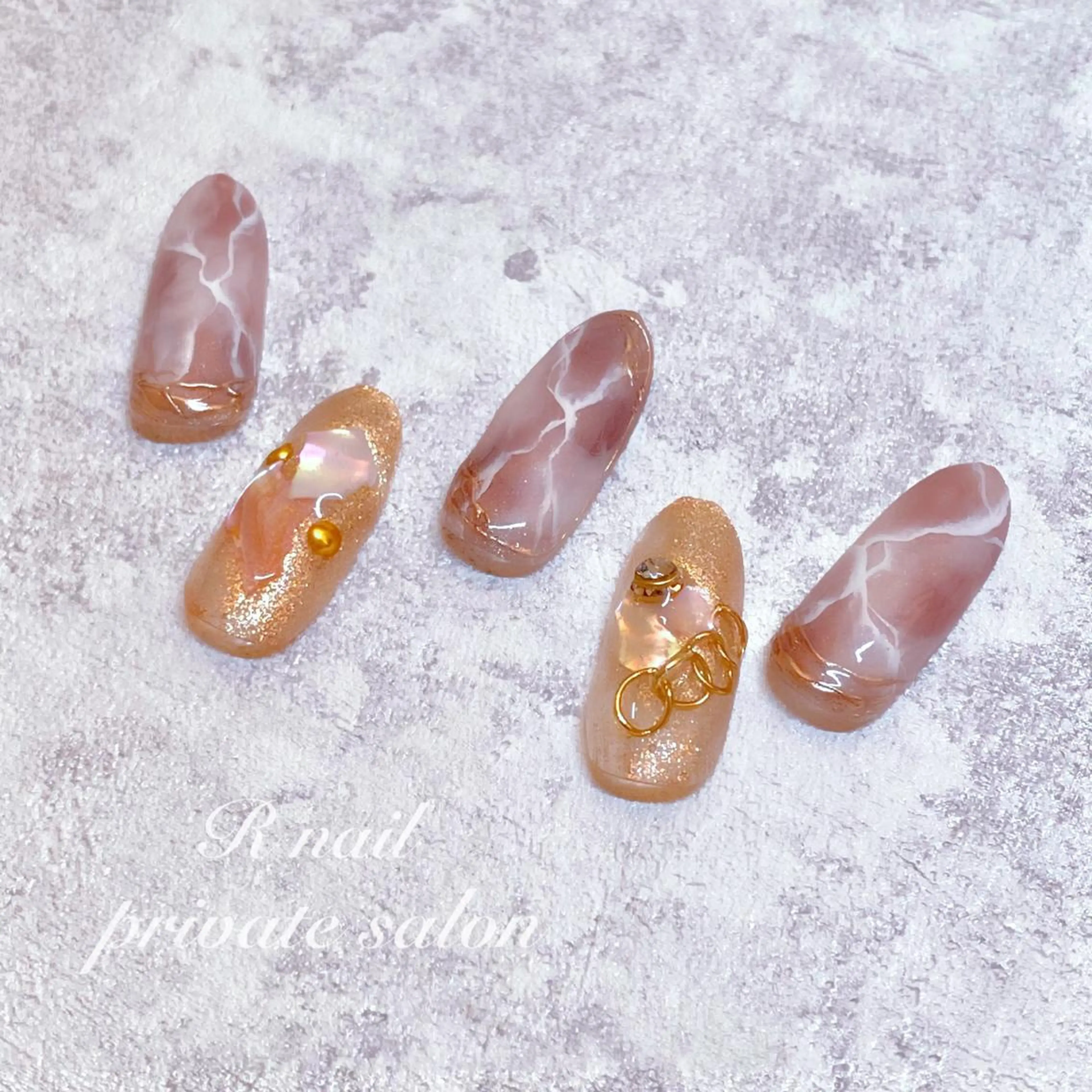 ネイル ニュアンスネイル R nailのネイルデザイン