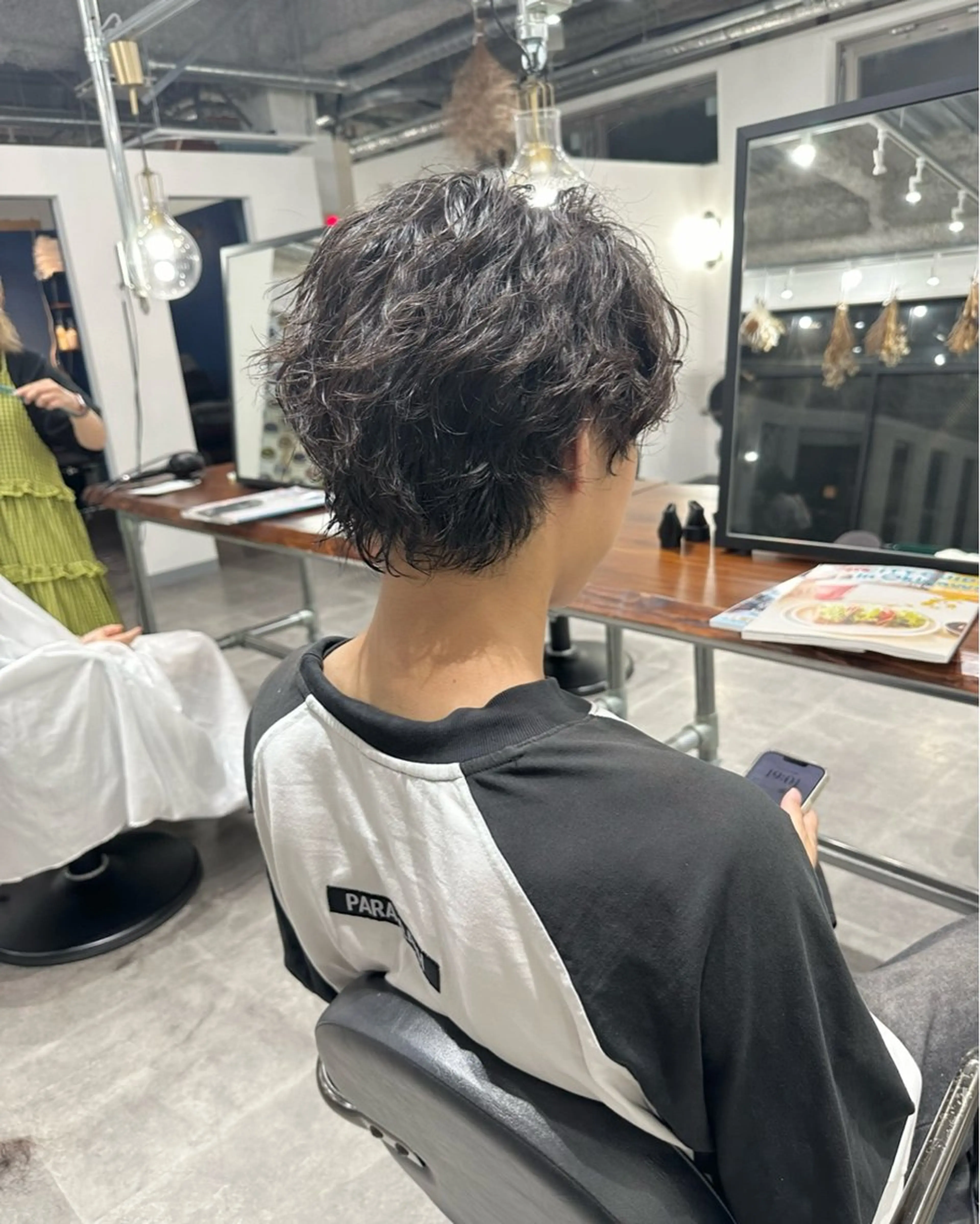 ショート パーマ メンズ メンズパーマ 篠崎 佑季のヘアスタイル