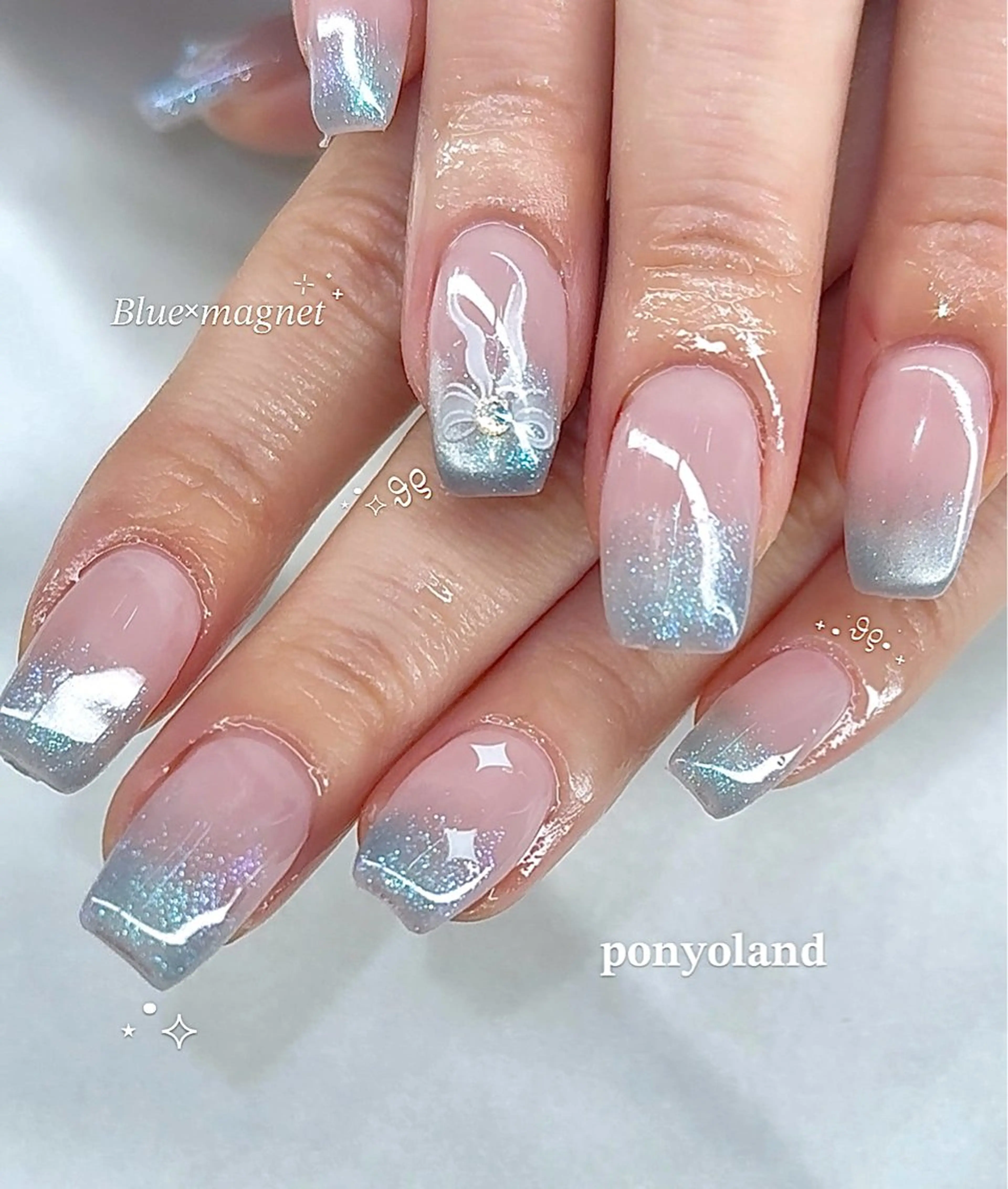 ネイル グラデーション マグネットネイル ponyoland所属・ponyoland 目黒/恵比寿💎のネイルデザイン