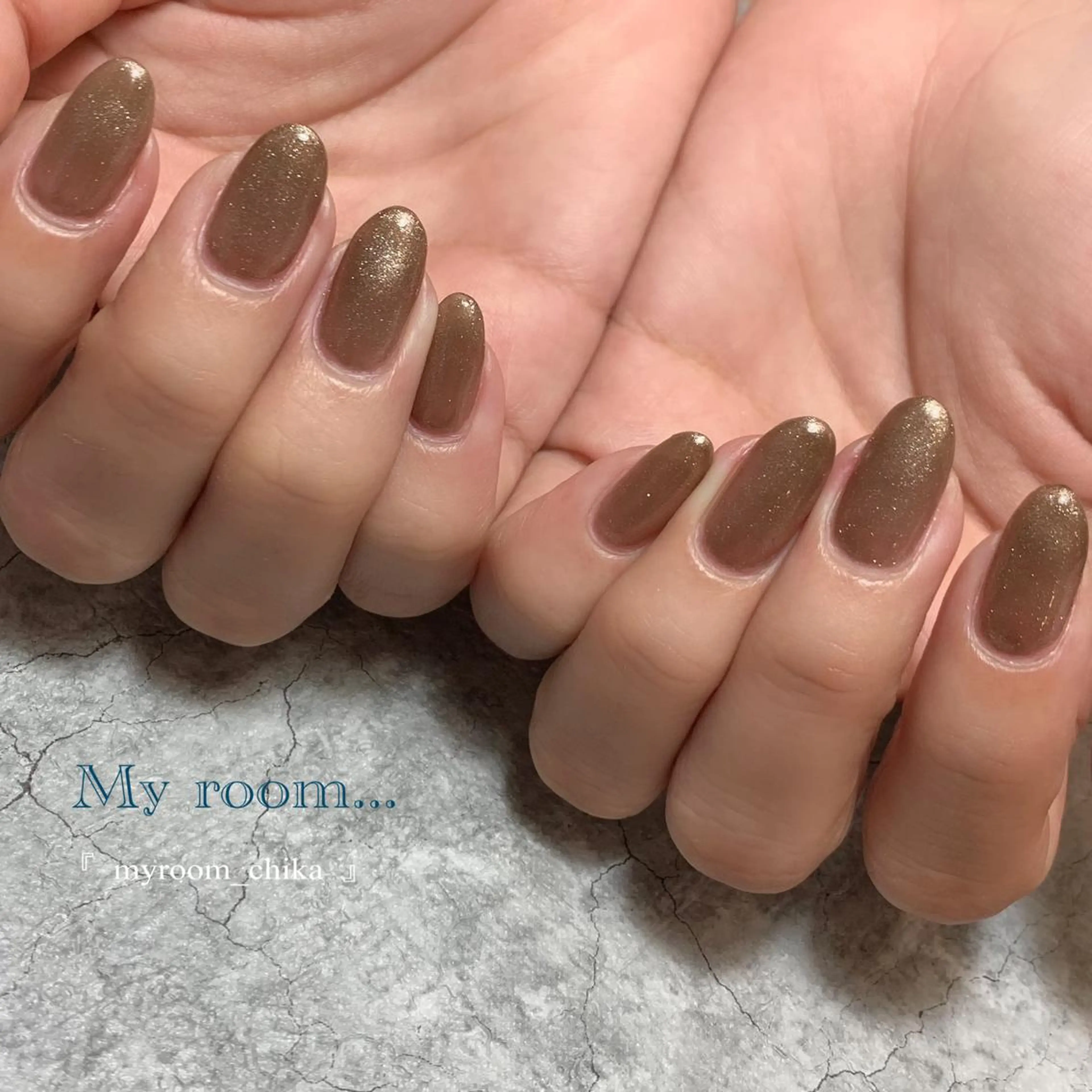 セミロング ハンドネイル フットネイル Amua.facial salon所属・Amua.ハーブ 新宿御苑駅前のエステ・リラクイメージ