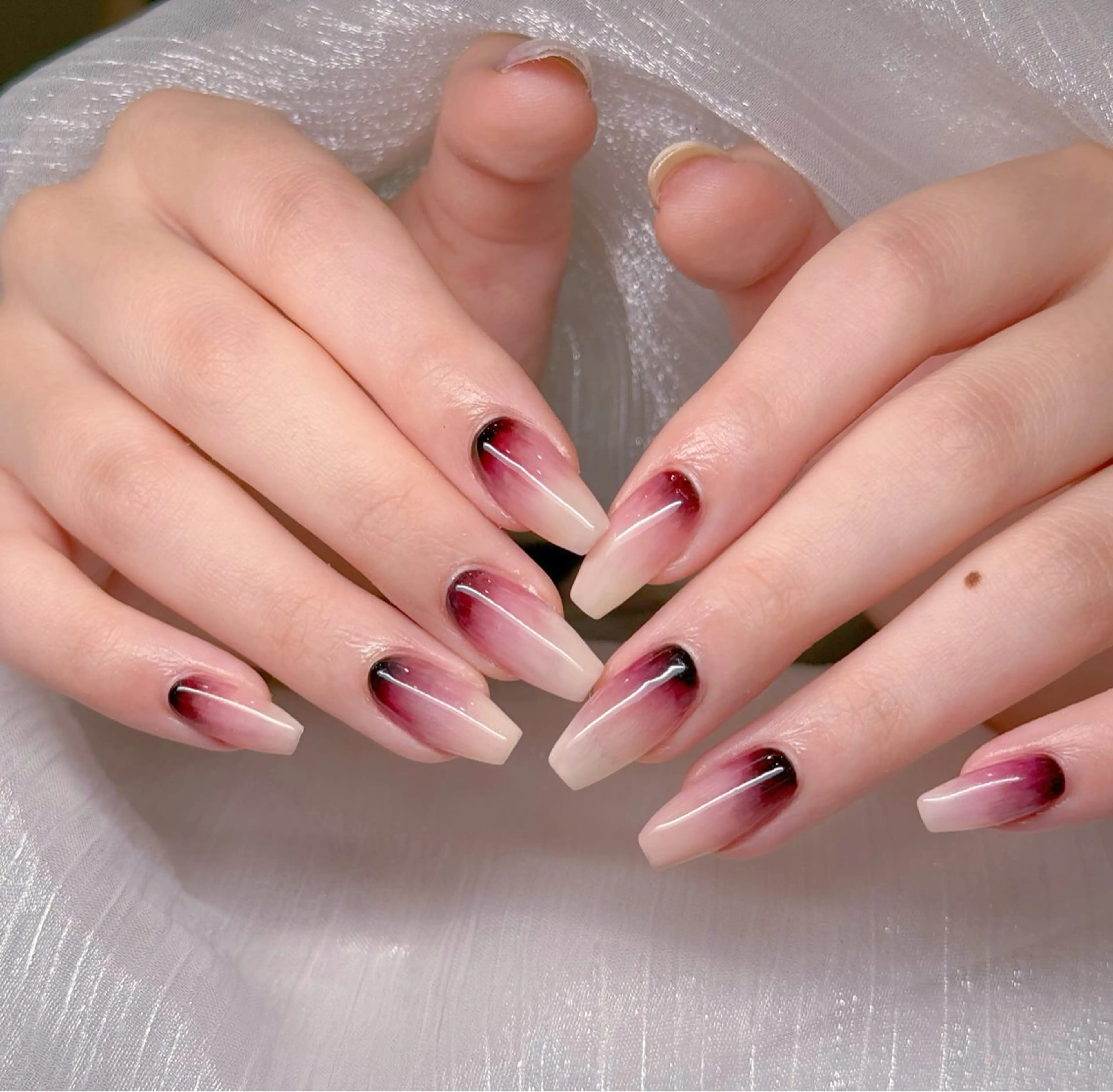 ネイル チークネイル フレンチネイル 韓国ネイル マグネットネイル ミラーネイル ハンドネイル MILO 168 池袋のネイルデザイン