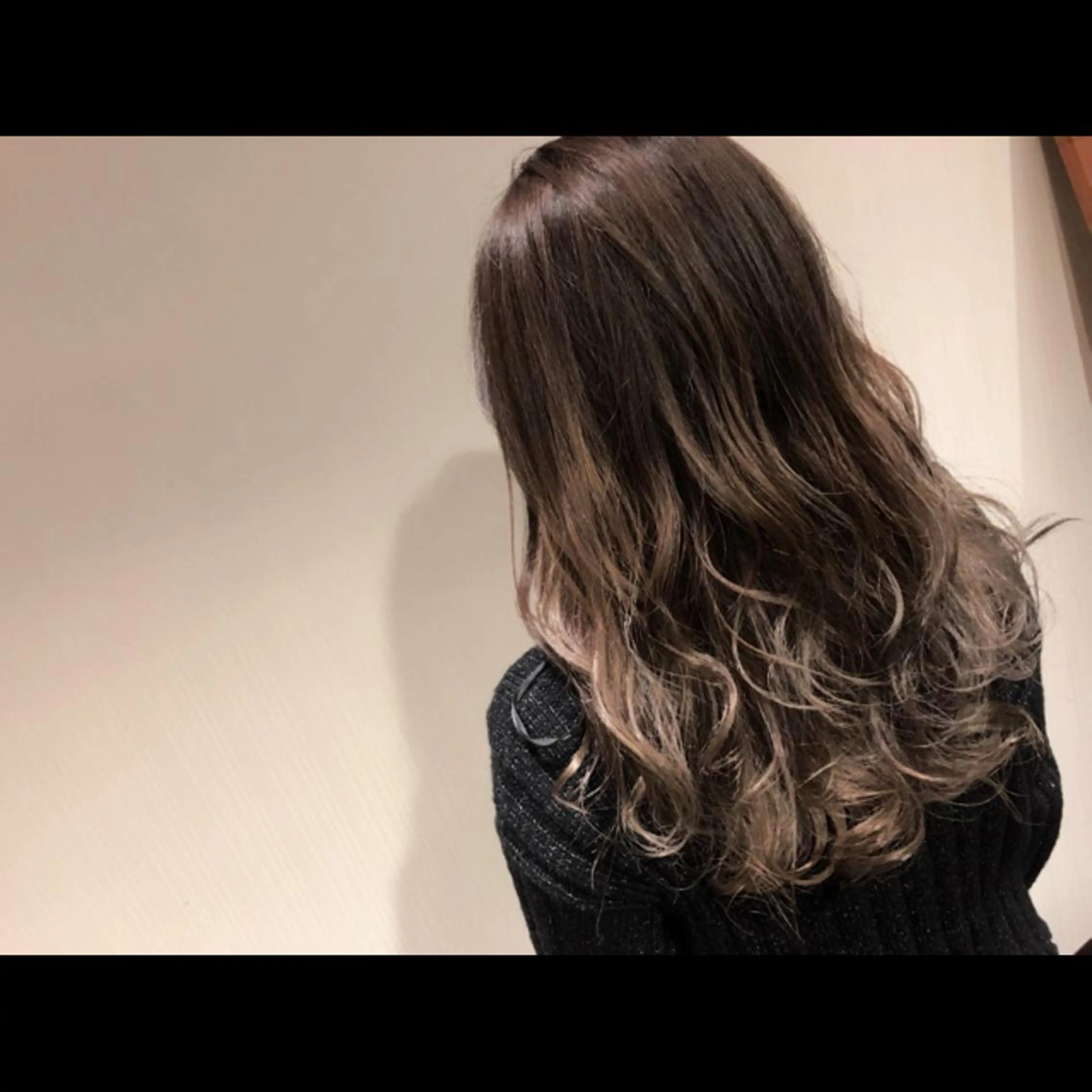 セミロング カラー パーマ ヘアアレンジ メンズ moku所属・【mokuオーナー】 ちはるのヘアスタイル