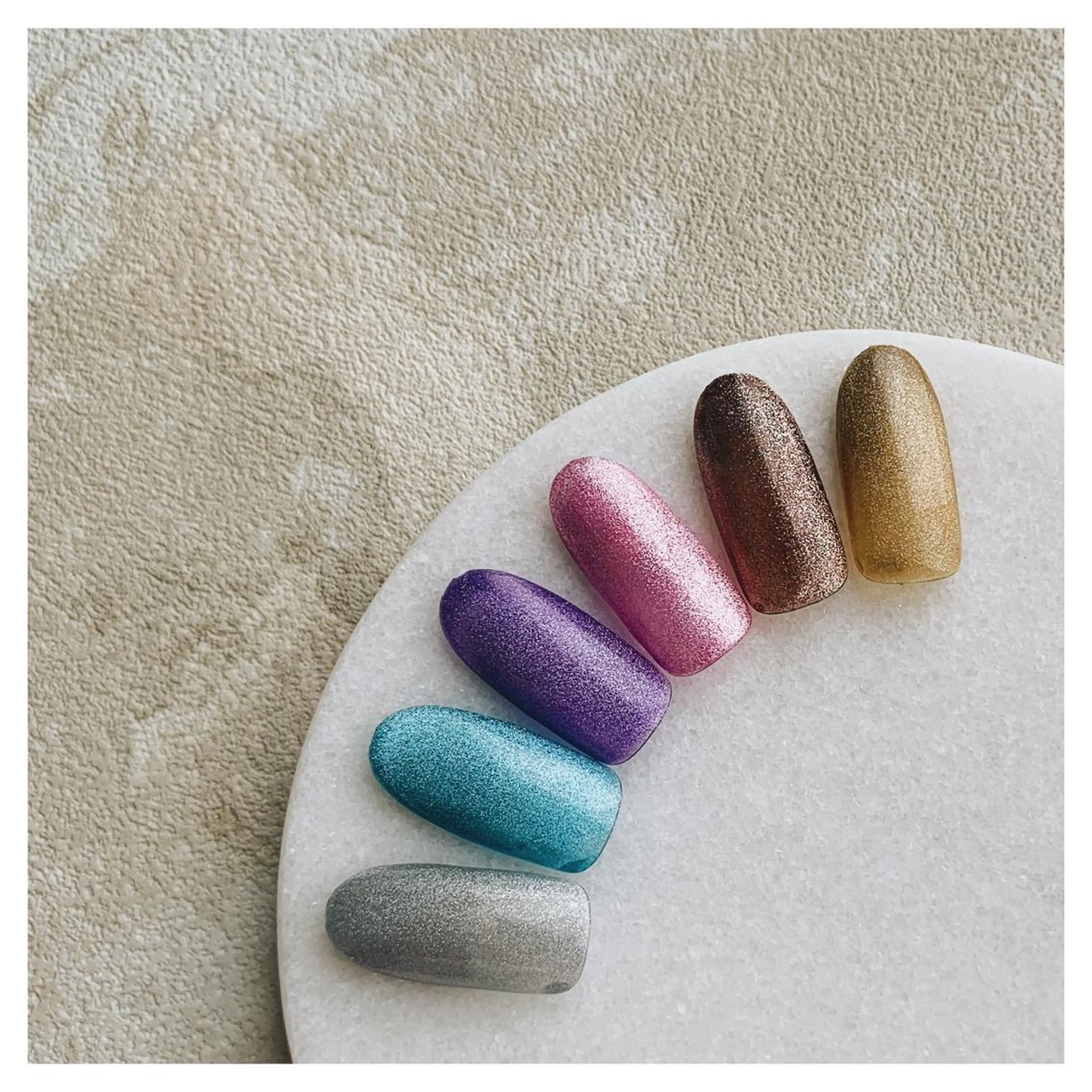 ネイル マグネットネイル KLEE NAIL クレーネイル所属・KLEE NAIL クレーネイルのネイルデザイン