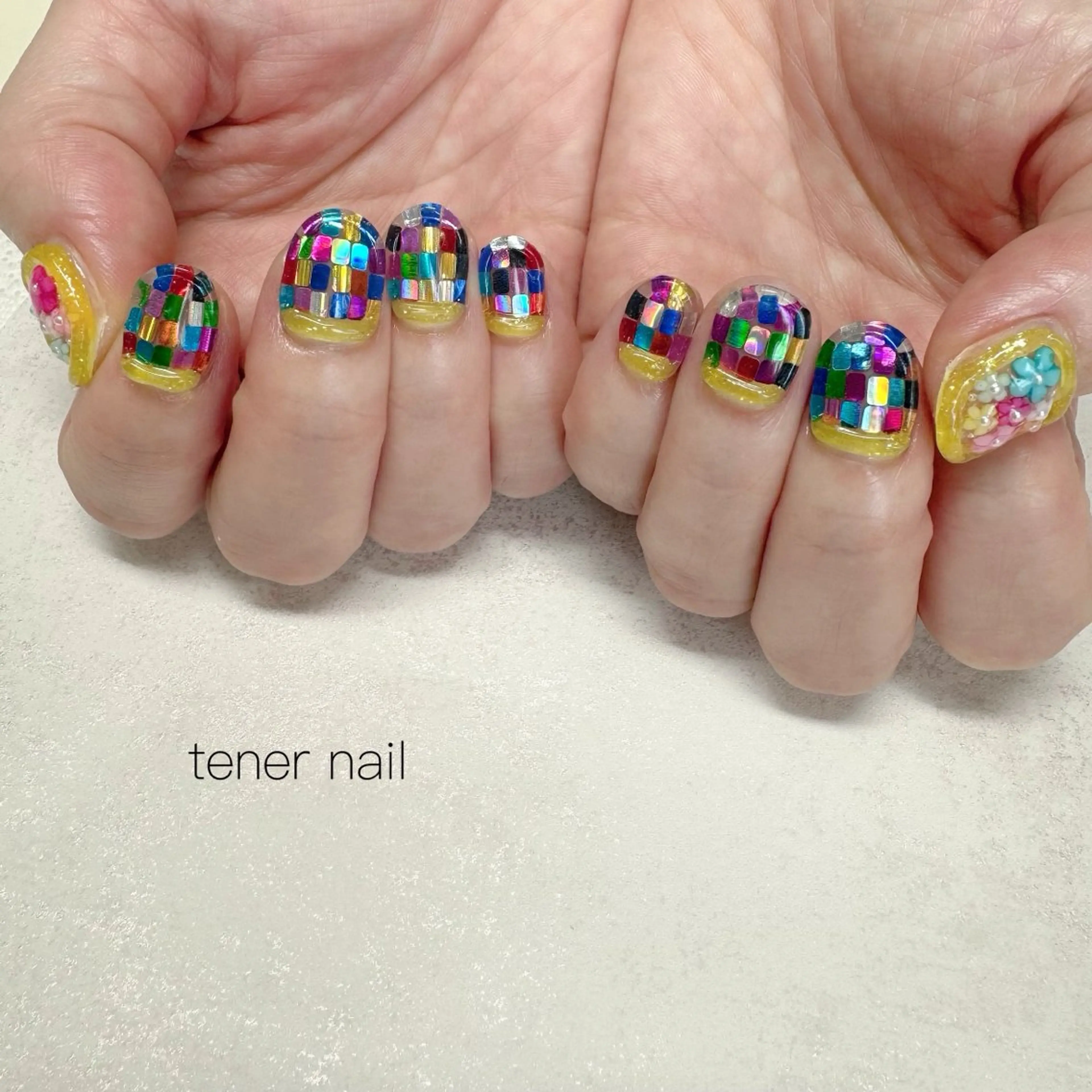 ネイル ホログラムネイル ハンドネイル tener  nail  テネルネイル所属・テネルネイル tener nailのネイルデザイン