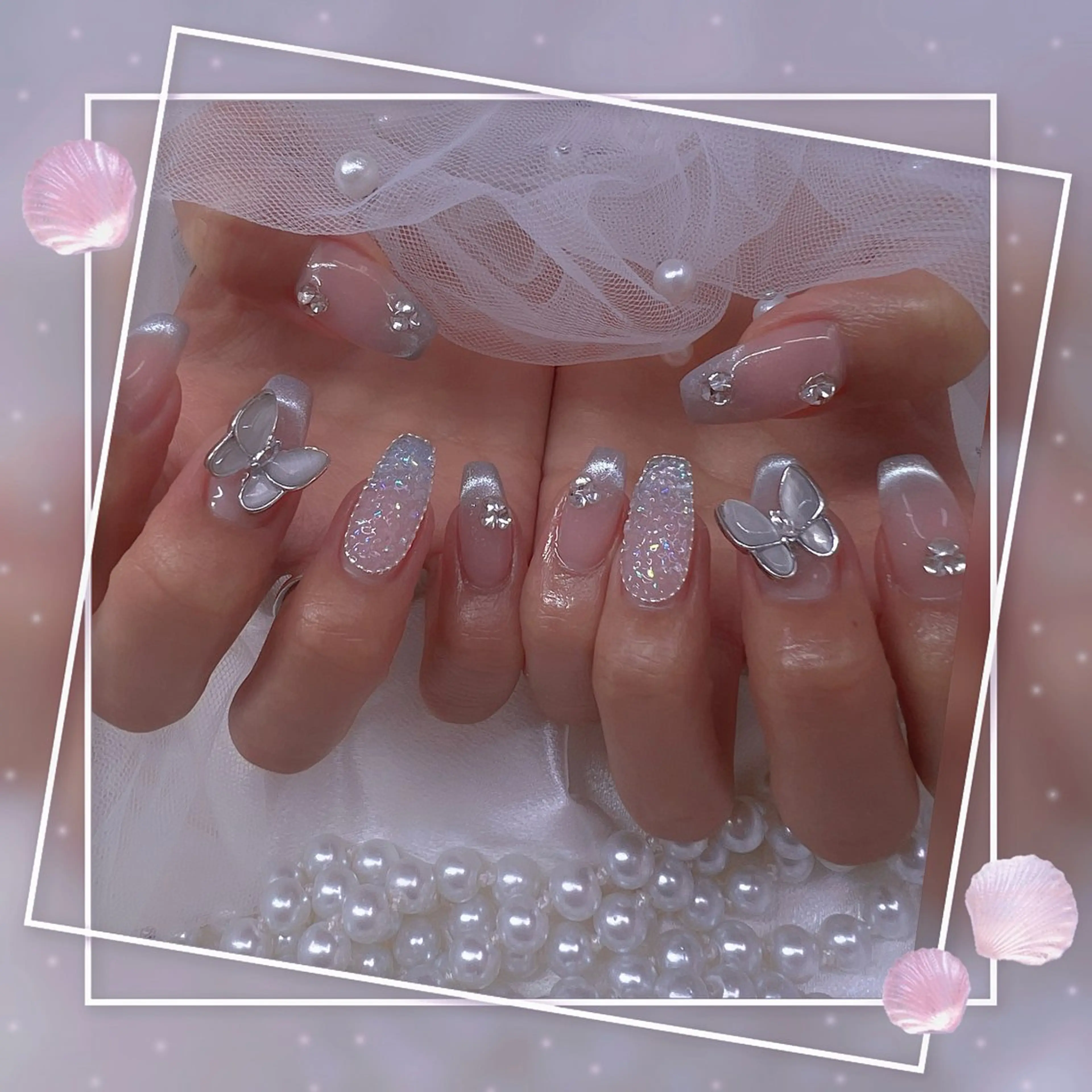 ネイル チークネイル フレンチネイル ガーリー グラデーション マグネットネイル ハンドネイル ハンドケア Chill Nailsalonのネイルデザイン
