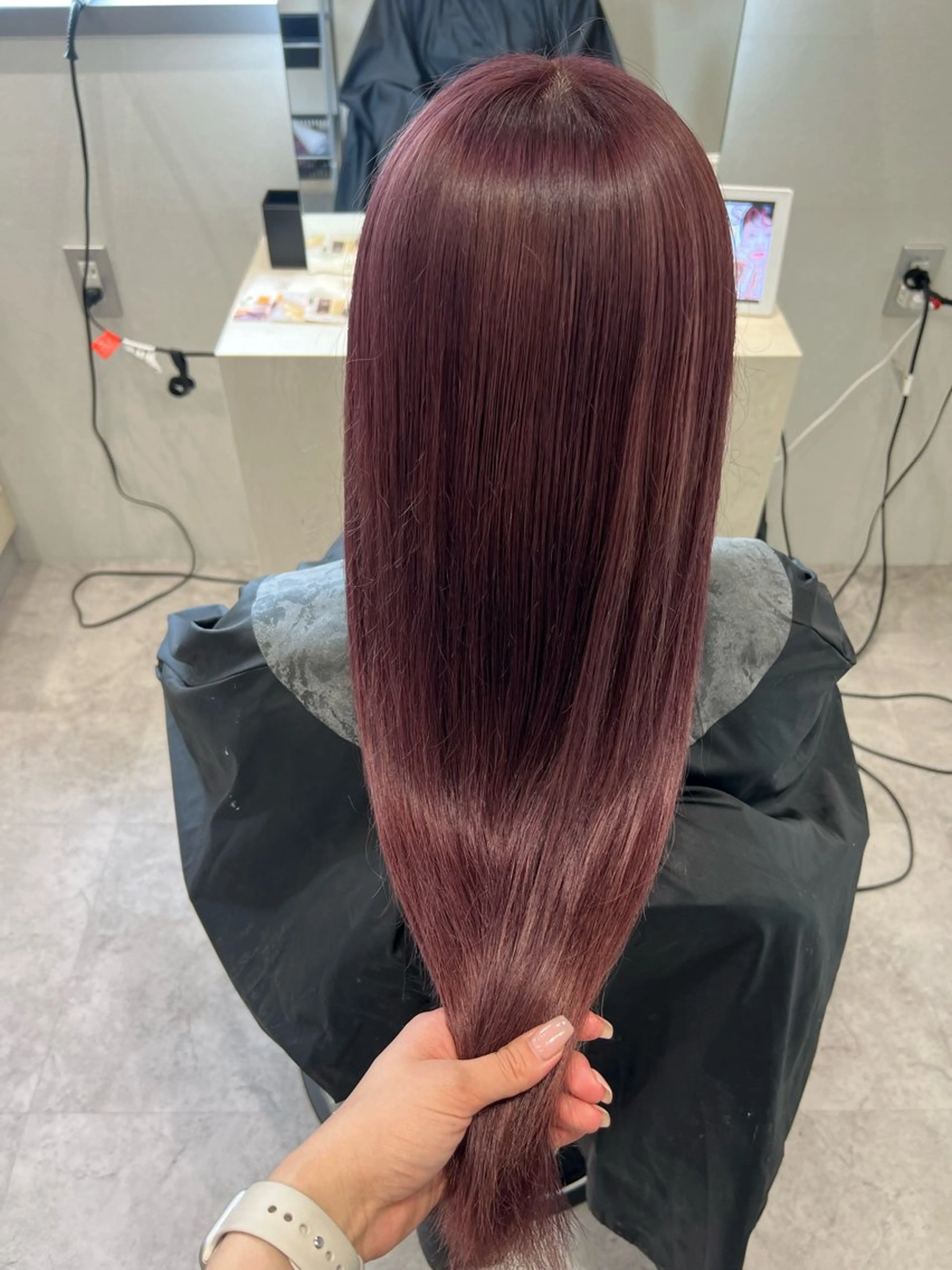 ロング カラー ブラウンカラー ピンクカラー ピンクブラウン カット ヘアカラー 韓国透明感/艶カラー saya🧸🍼のヘアスタイル