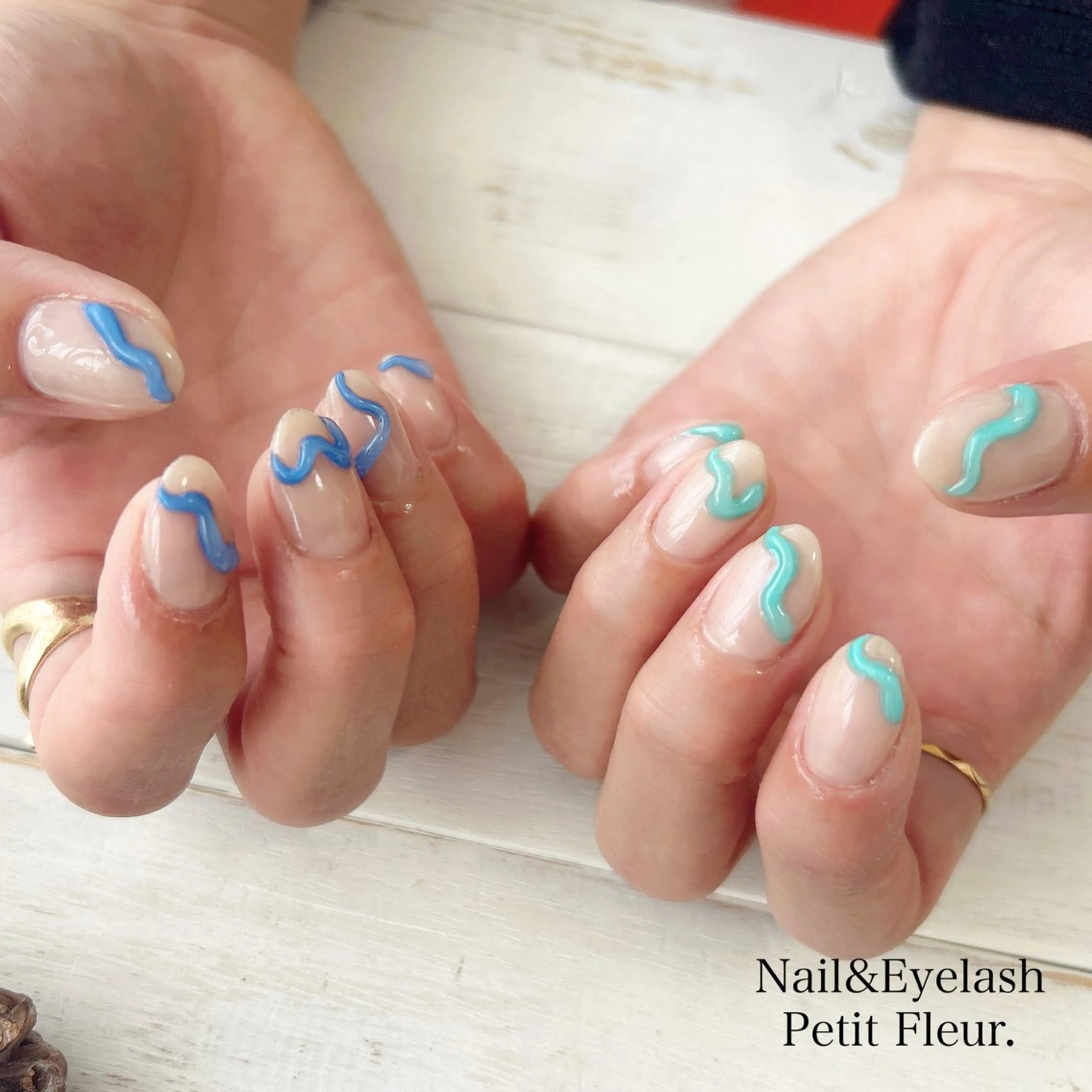 ネイル Petit Fleur所属・青柳 亜梨奈のマツエク・マツパデザイン