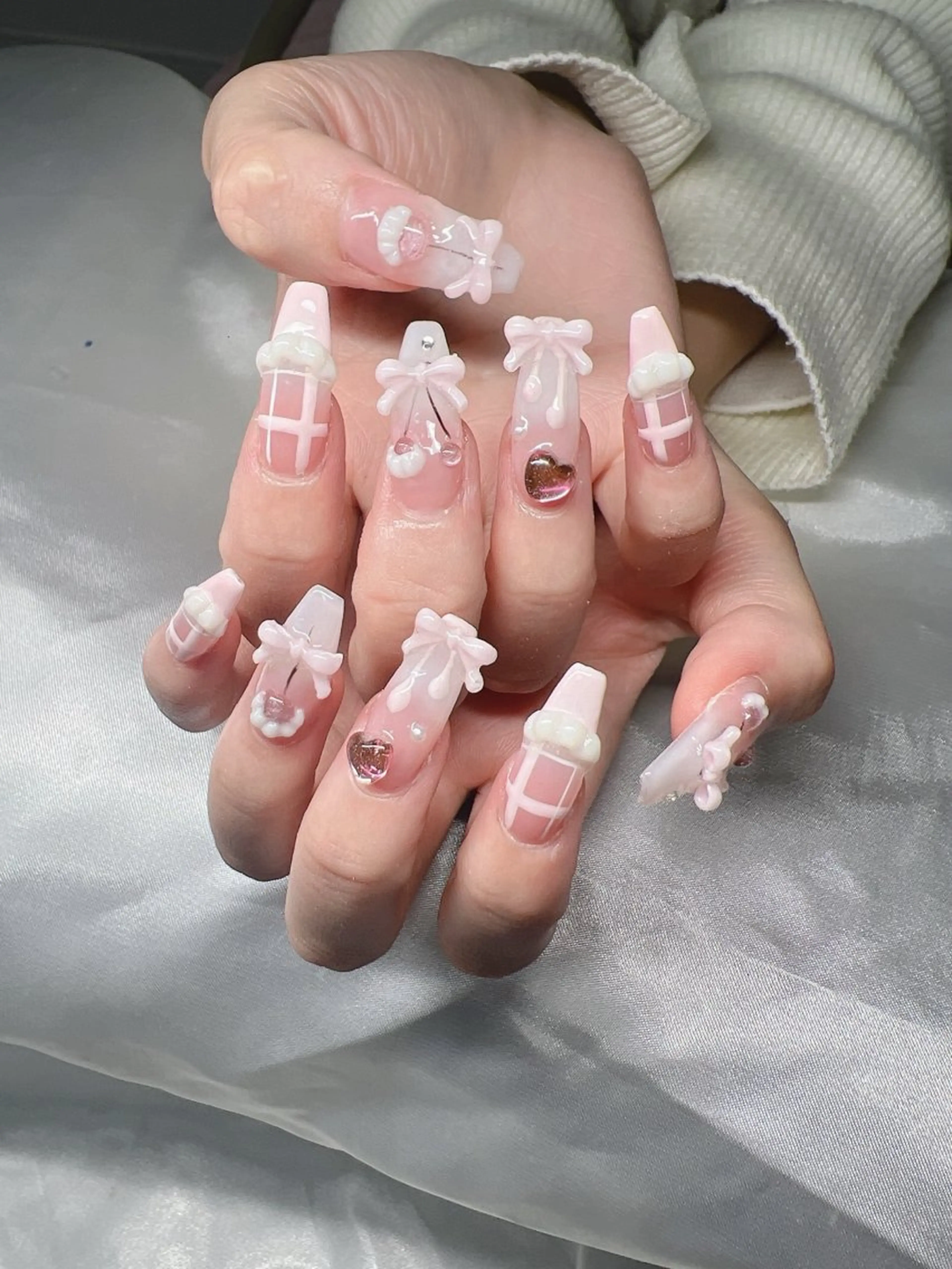 ネイル Lee Nailsのネイルデザイン