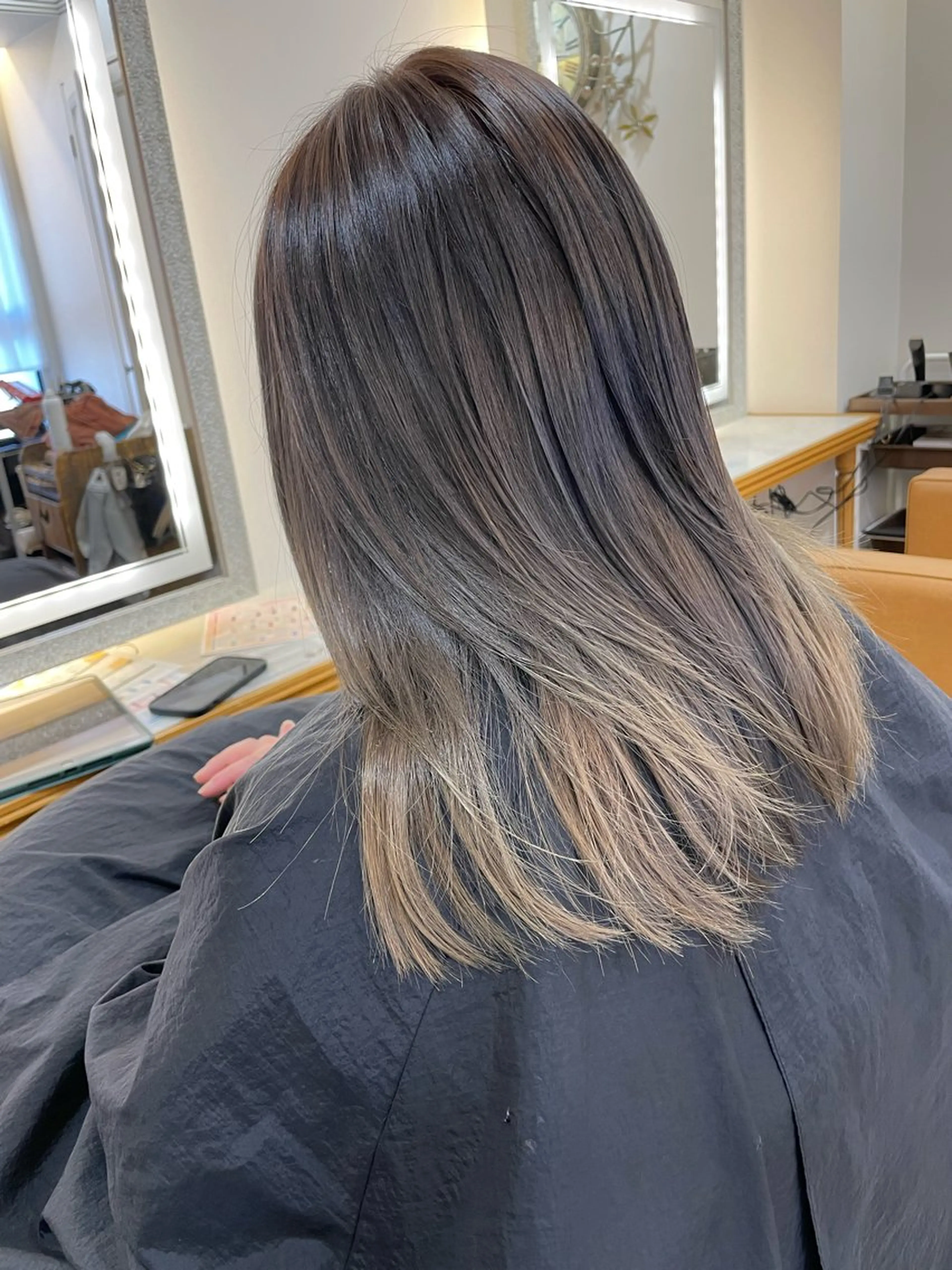 カラー ヘアカラー トリートメント ブリーチ毛矯正.髪質 改善.髪にドラマをのヘアスタイル