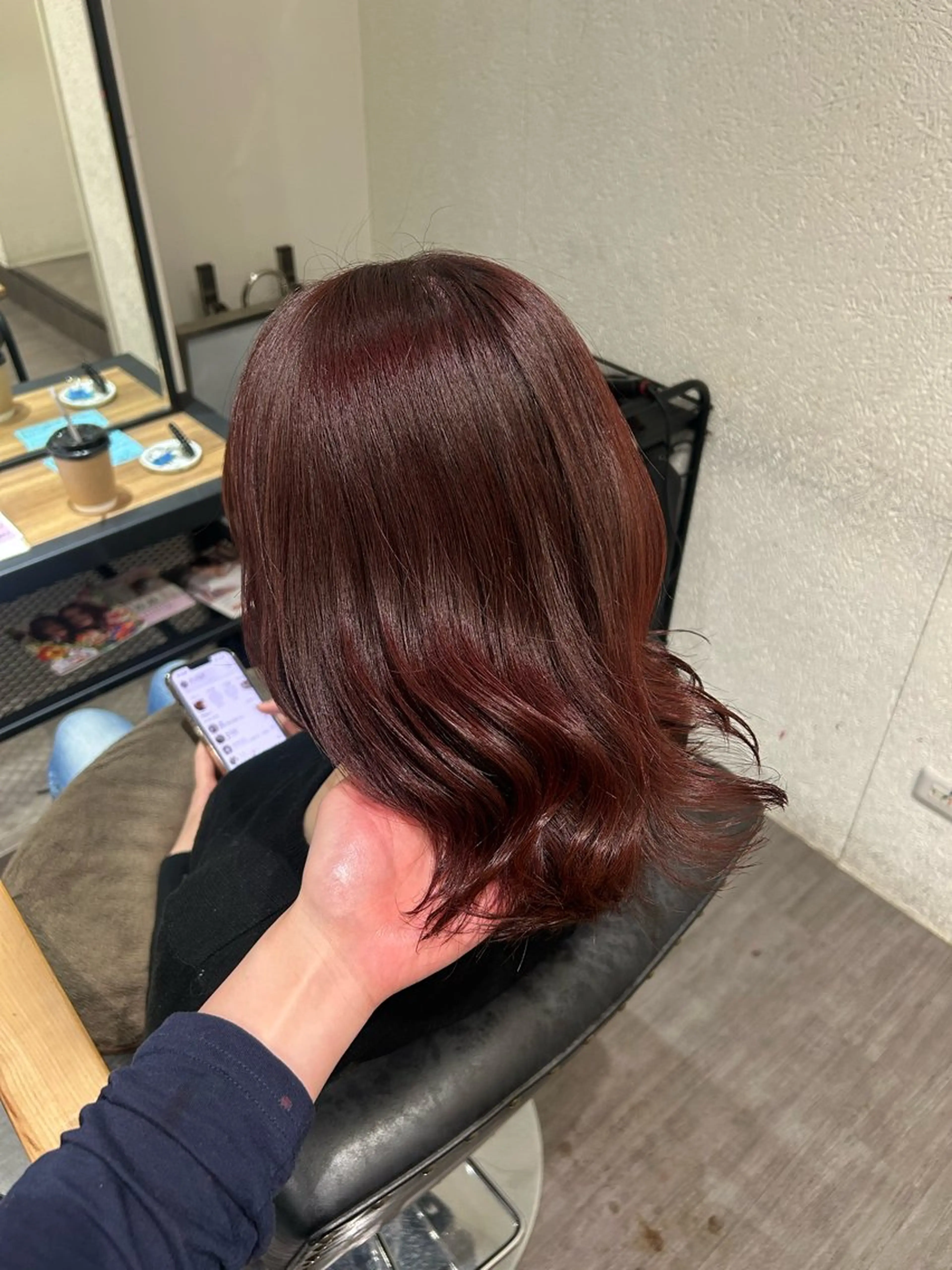 ミディアム カラー ヘアアレンジ ブラウンカラー レッドカラー レッドブラウン ヘアカラー トリートメント cocotte 💟草間紫音💟のヘアスタイル