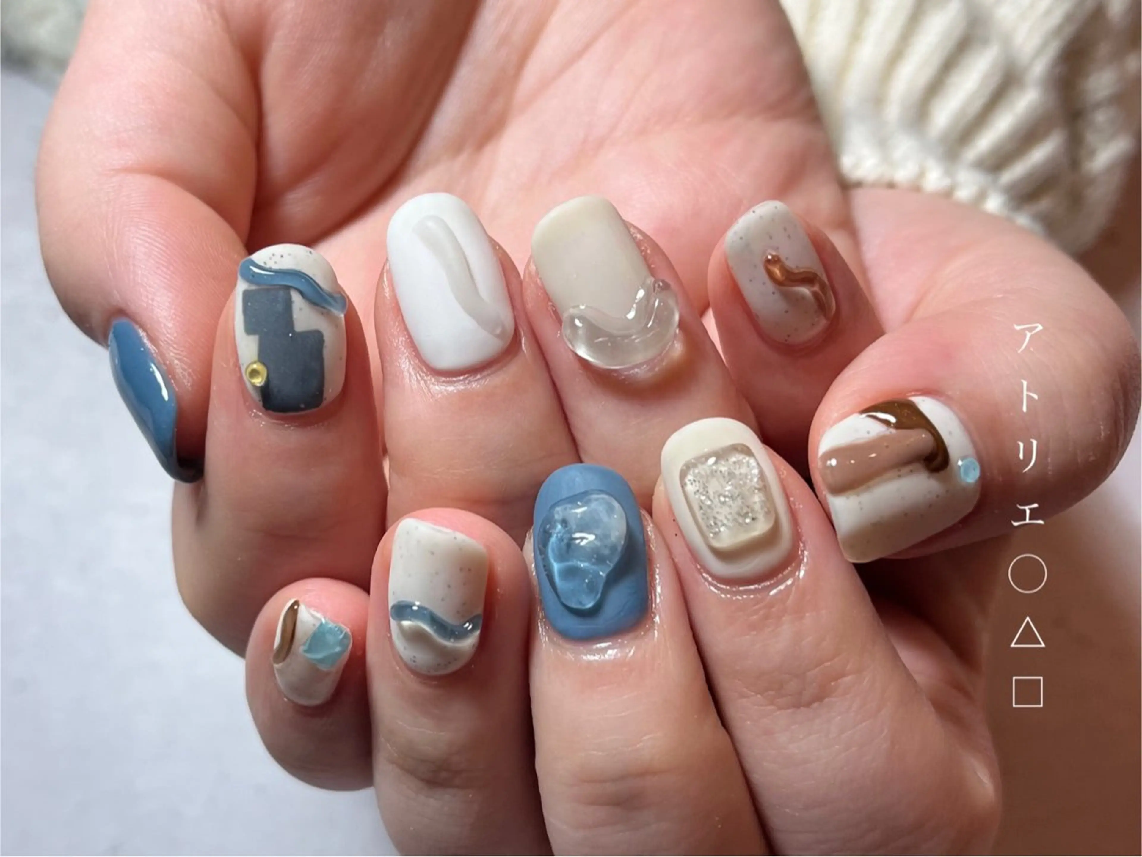 ネイル アートネイル ジェルネイル ハンドネイル アトリエ ○△□のネイルデザイン