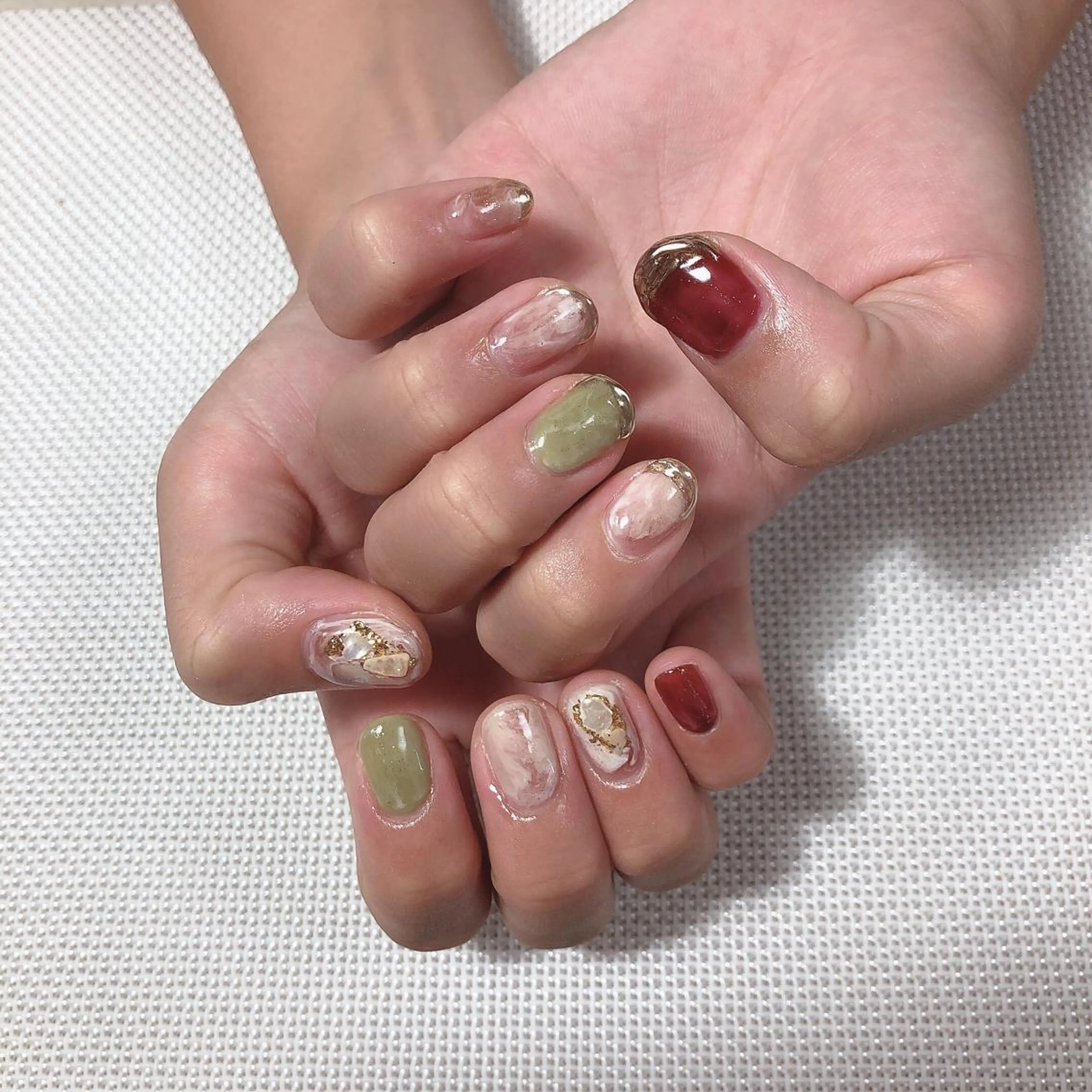 ネイル ニュアンスネイル ピスタチオネイル nails 🎀meのネイルデザイン