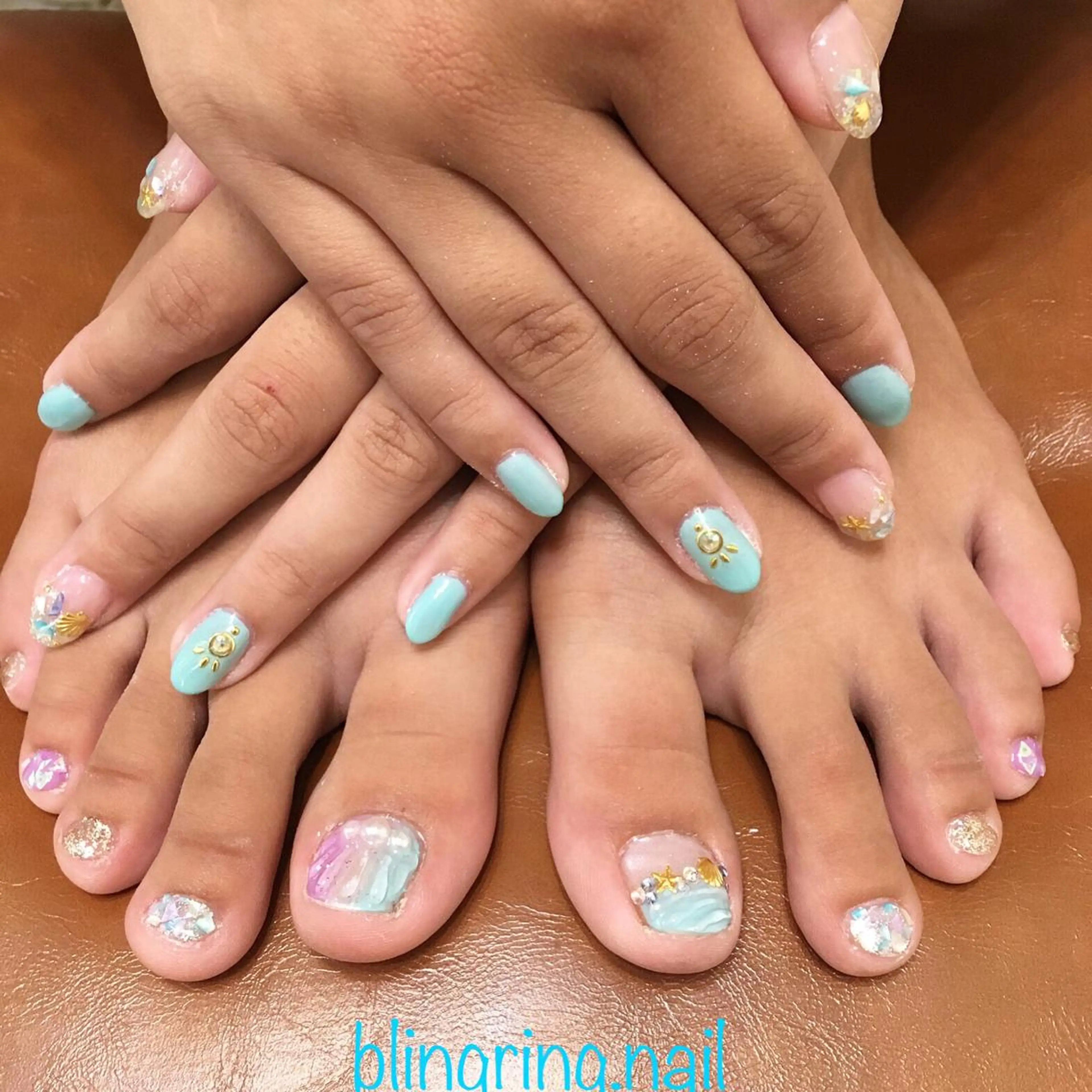 ネイル フットネイル 持ち込み フットネイル 🌈KANÅKO 🌈のネイルデザイン