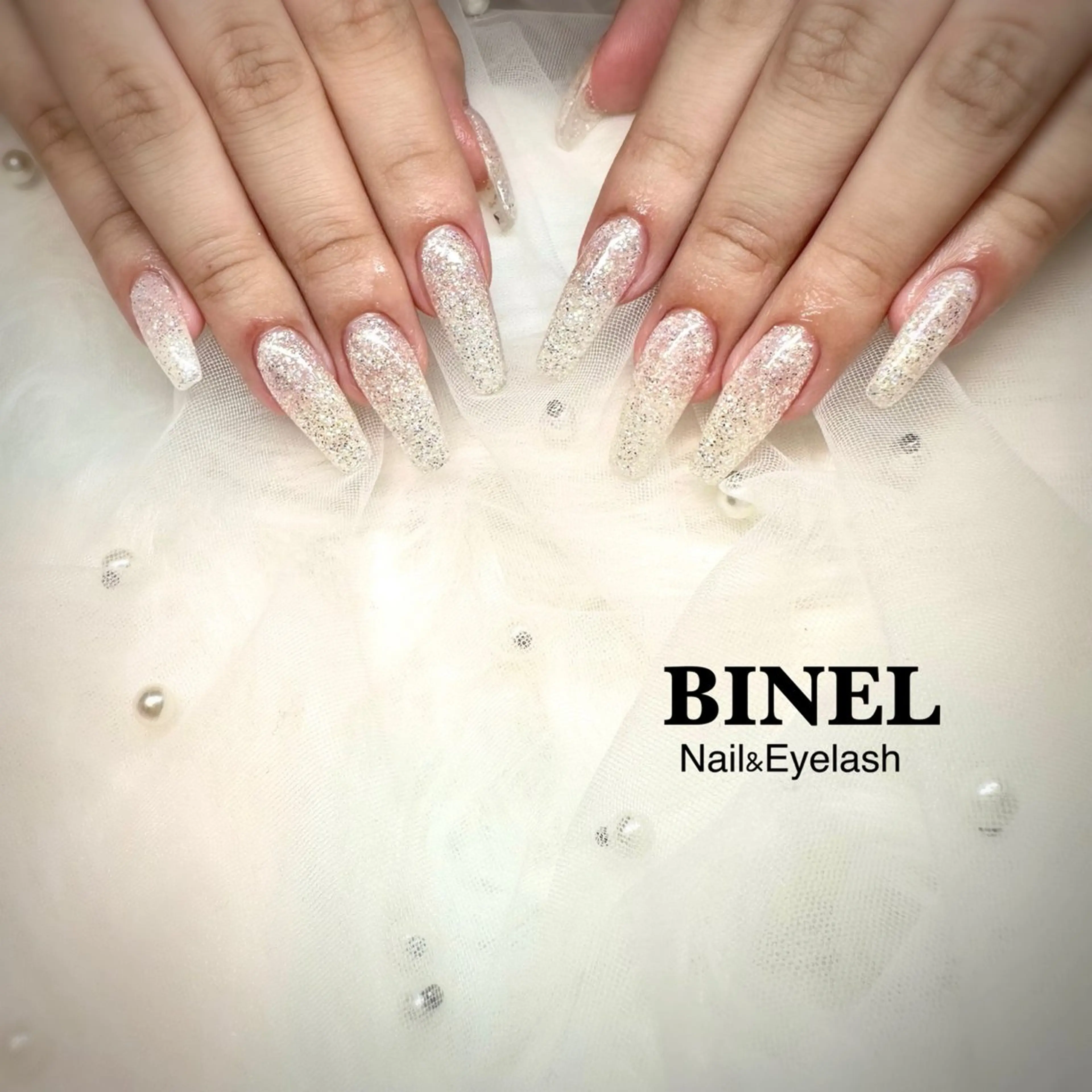 【初回オフ無料】ラメ全塗りメニュー🩵リピーター様4週以内ご来店オフ無料‼️4週以上ご来店オフ￥550の写真