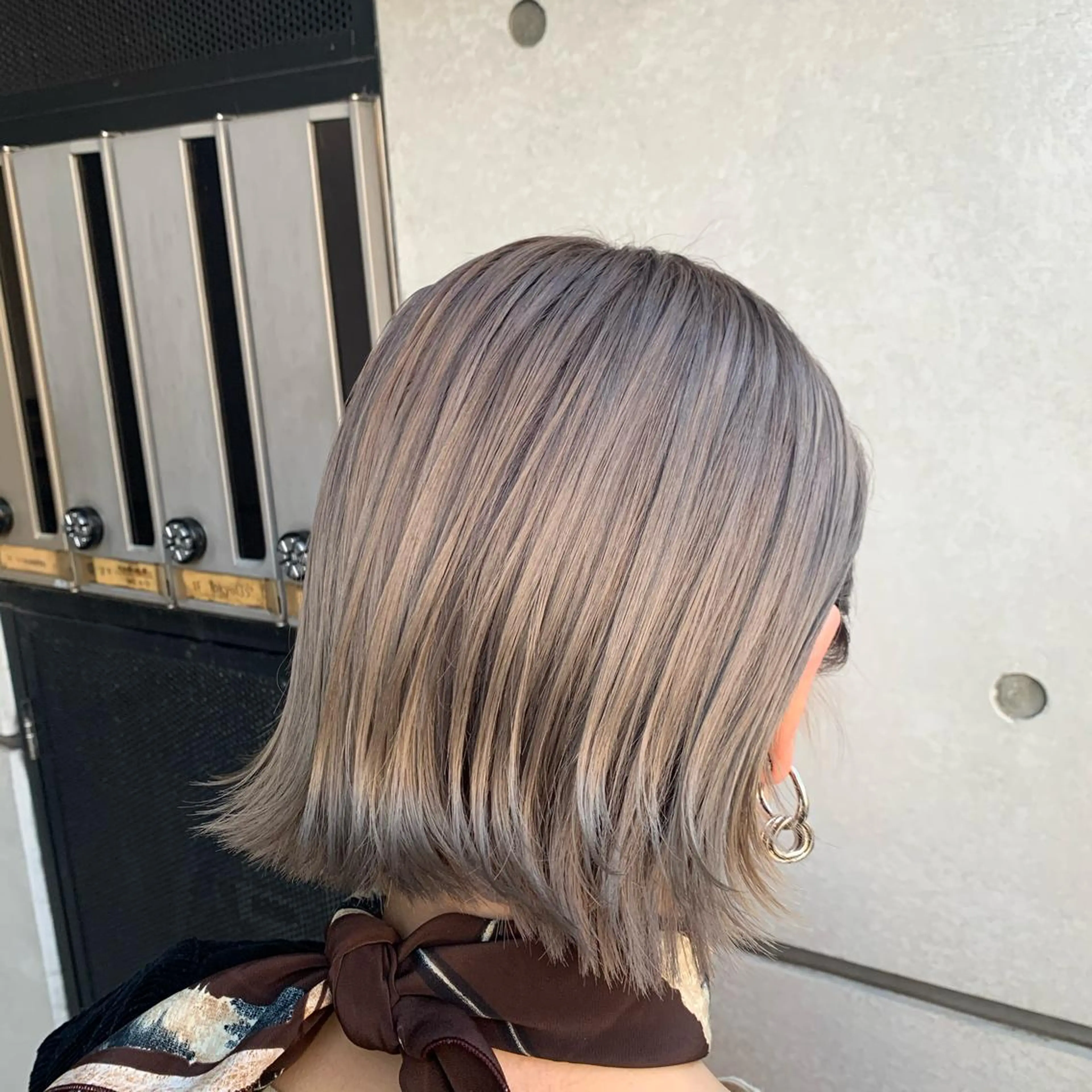 ショート カラー トリートメント 及川シゲル 髪質改善講師のヘアスタイル