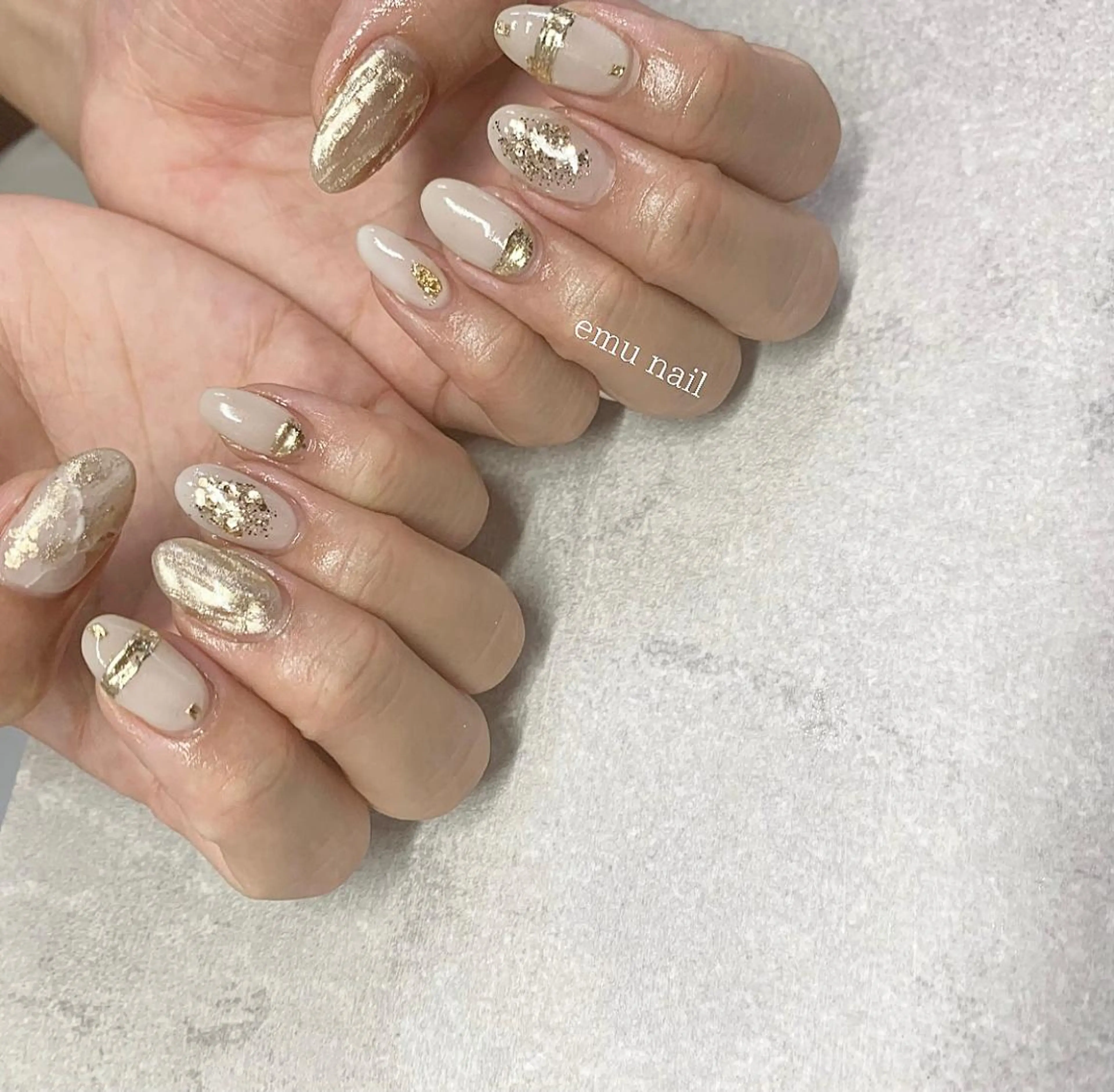ネイル ゴールド ブライダルネイル ホワイト emu nailのネイルデザイン
