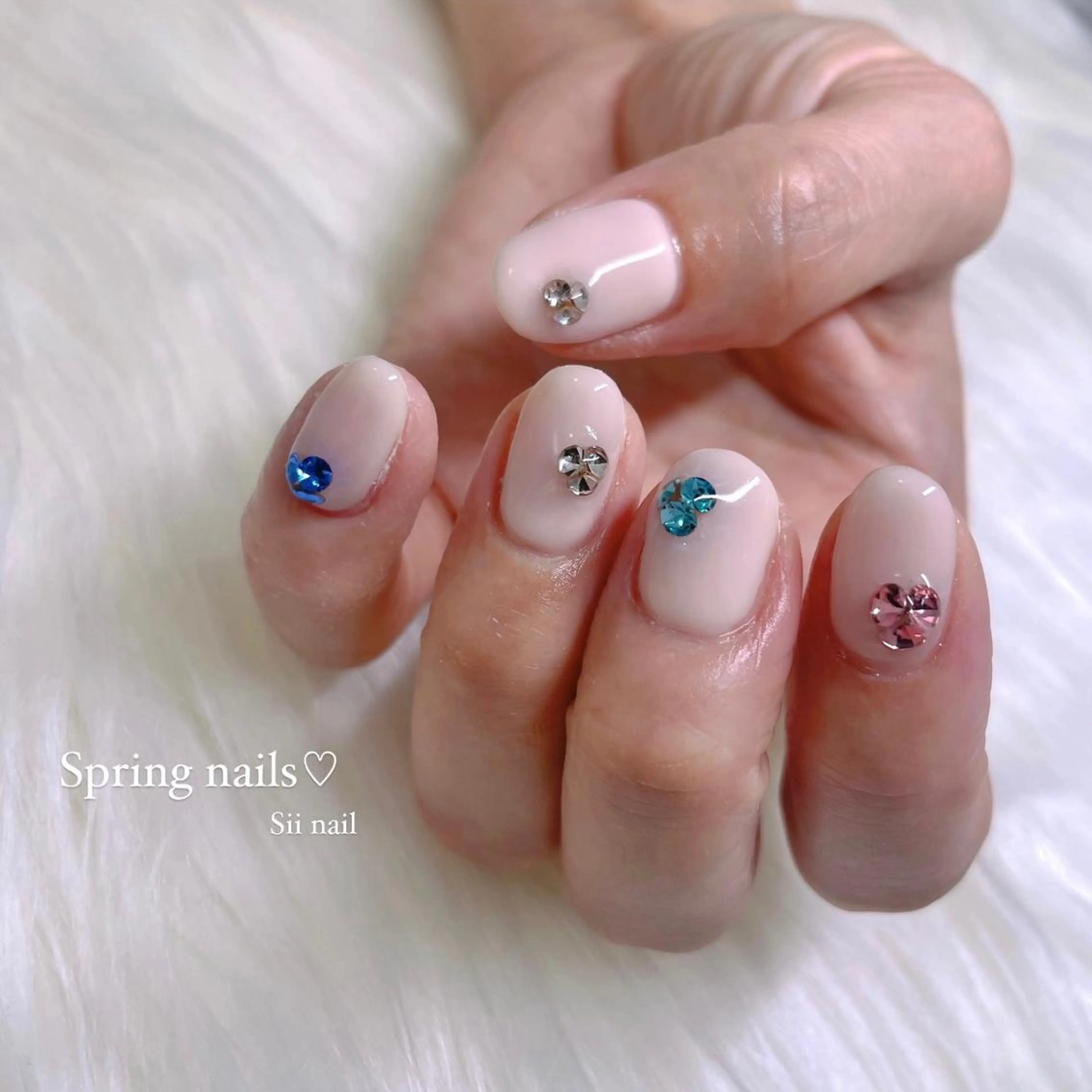 ネイル Sii nail 🤍SAKIのネイルデザイン