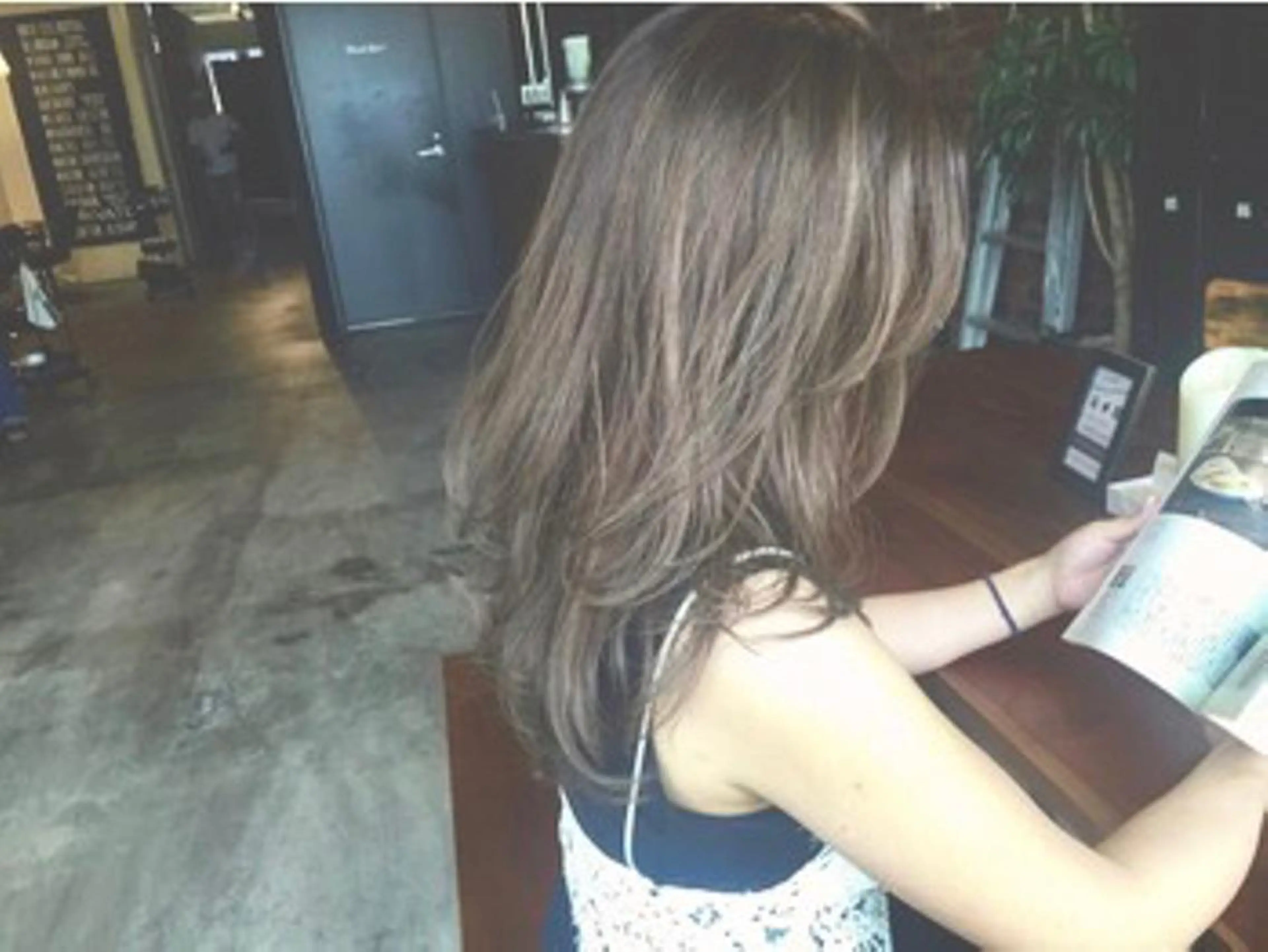 セミロング カラー アディクシーカラー the BRIDGE hair salonのヘアスタイル