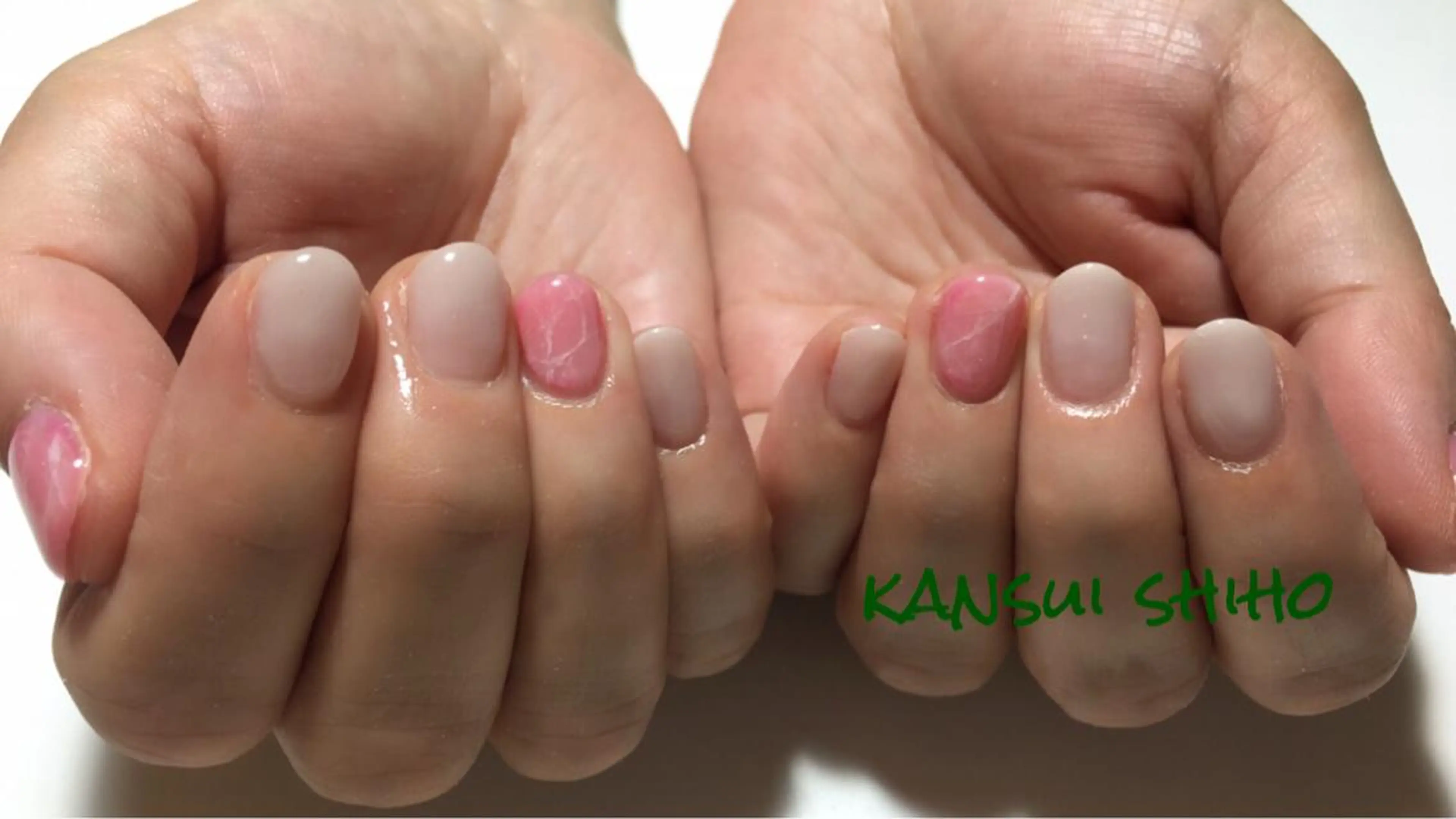 ネイル Elio所属・Elio 国泰寺のネイルデザイン