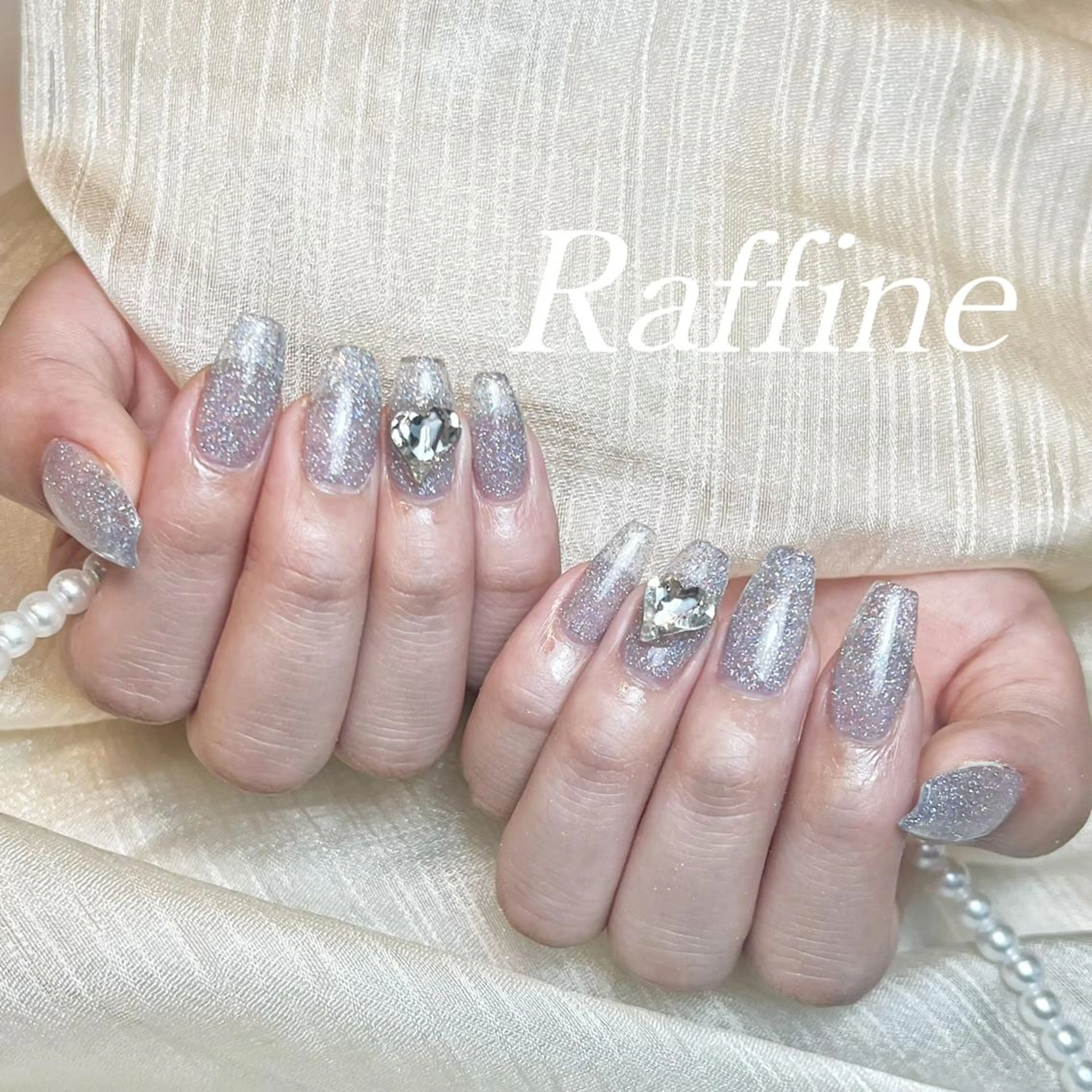 ネイル ハンドネイル RAFFINE haru🦋🩵のネイルデザイン