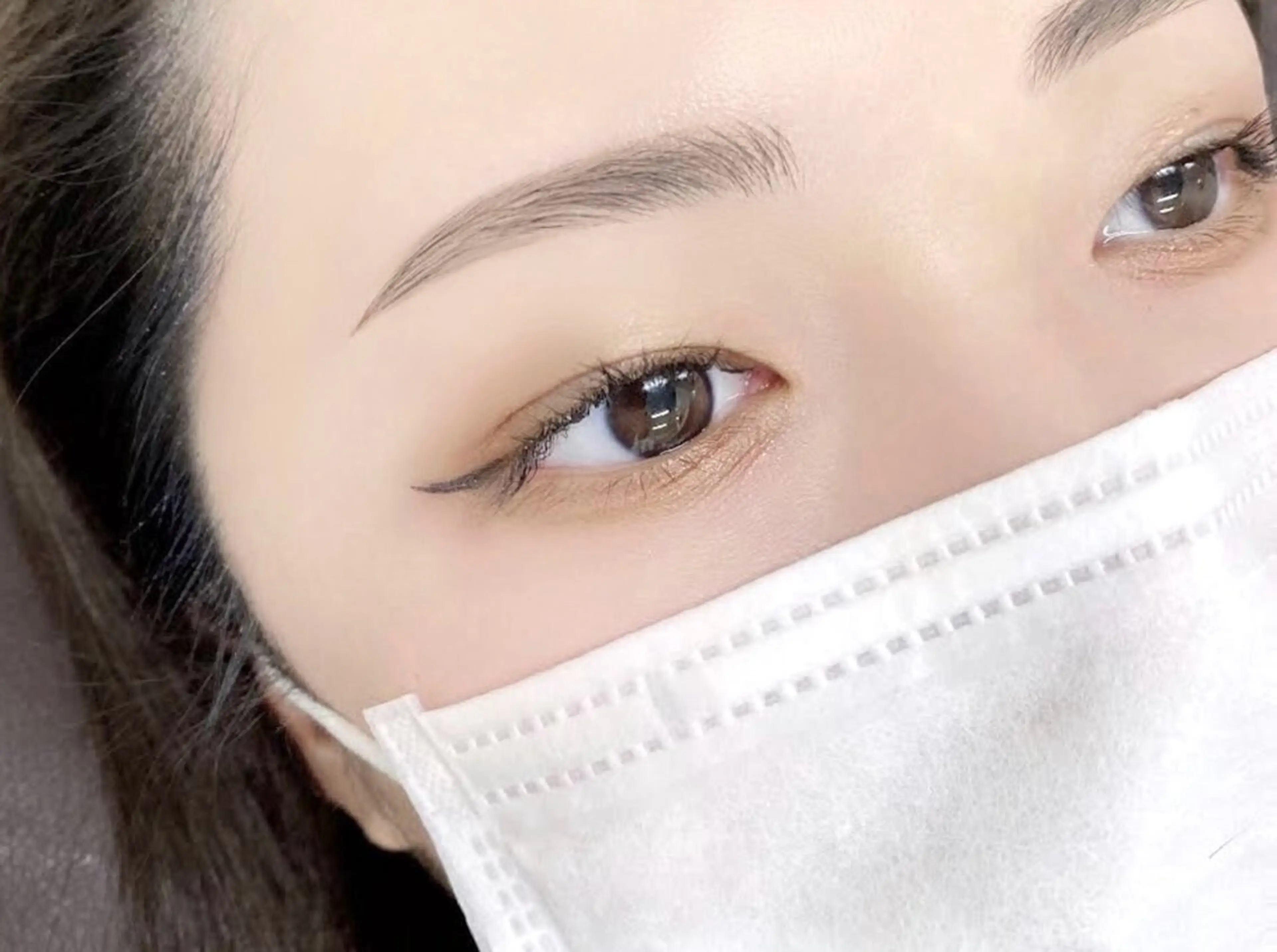 眉毛スタイリング🩶＋お仕上げメイク【ふんわり眉毛/アイブロウに◎】の写真