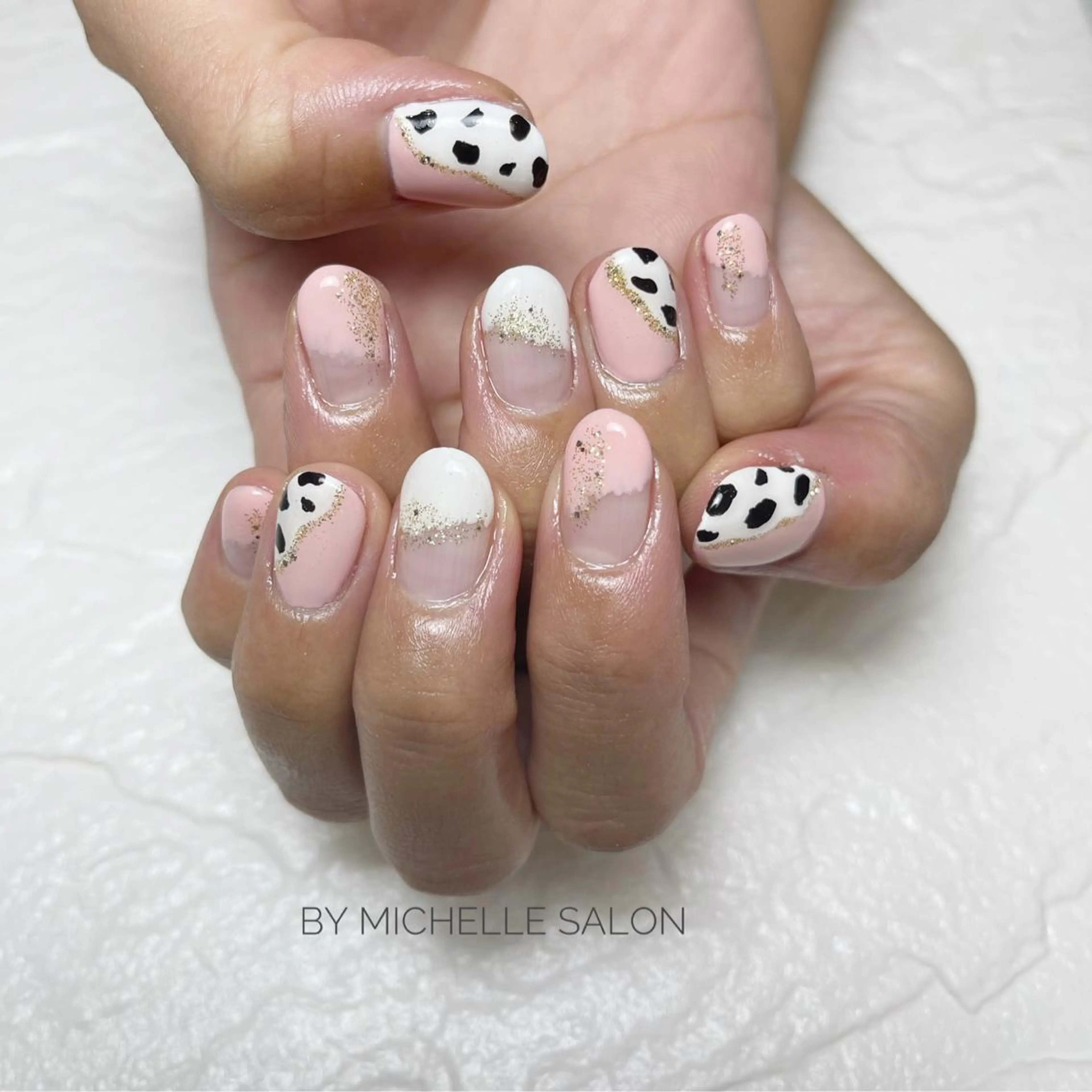 ショート ネイル 持ち込み by michelle salon所属・☪深夜限定サロン 無料駐車場あり！のネイルデザイン