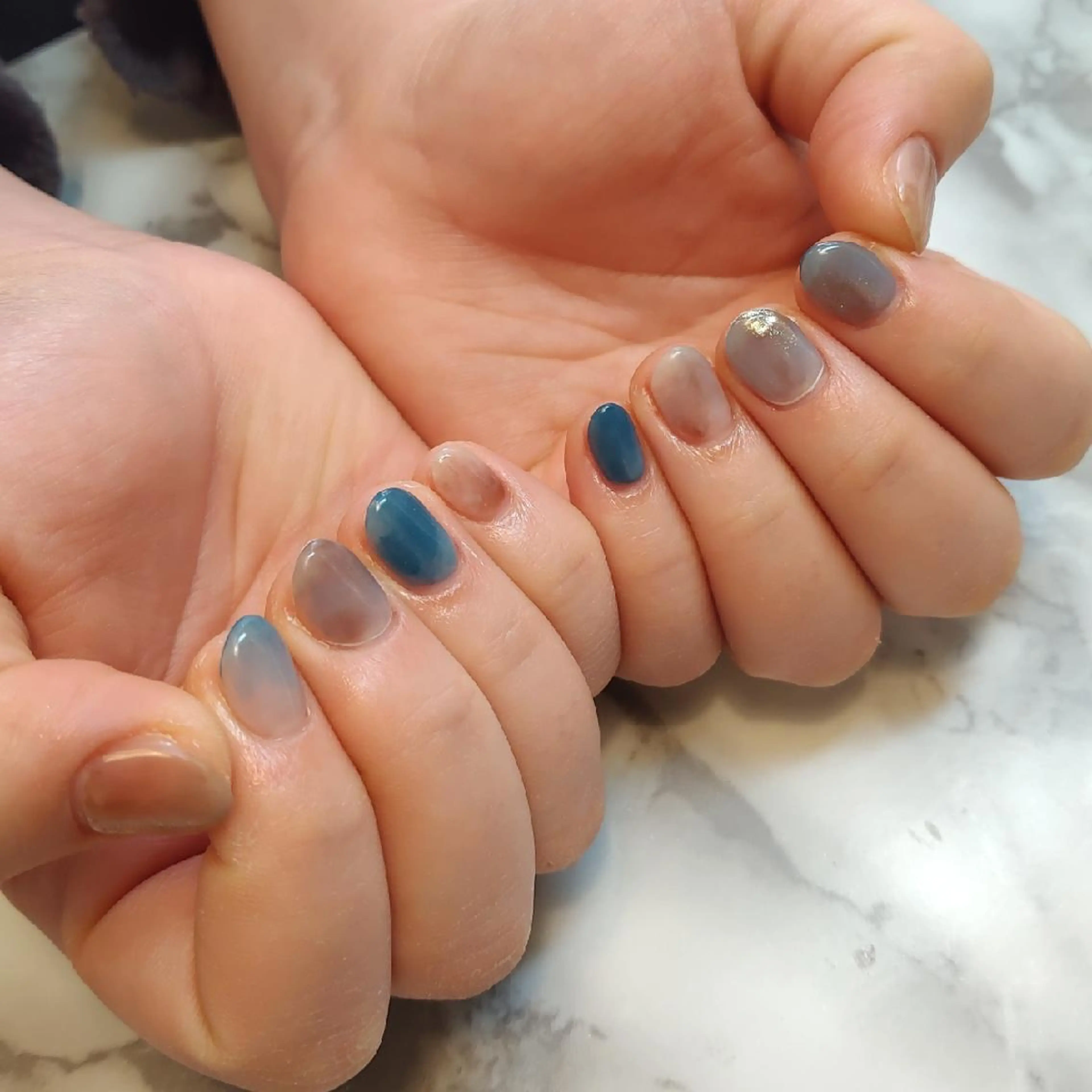 ネイル ニュアンスネイル ジェヌインネイル 河内のネイルデザイン