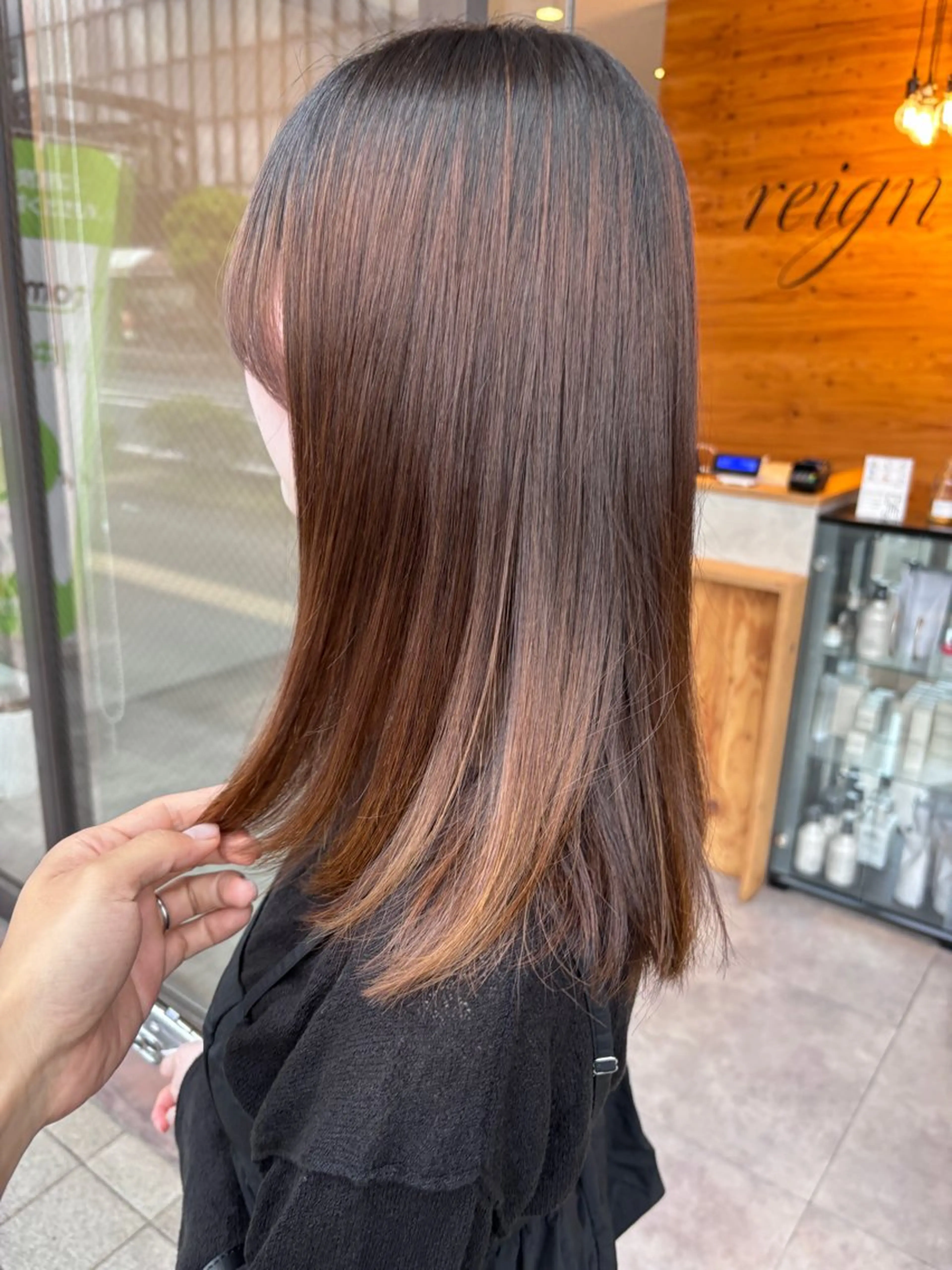 ミディアム hers所属・【縮毛矯正支持絶大】 RYOJIのヘアスタイル