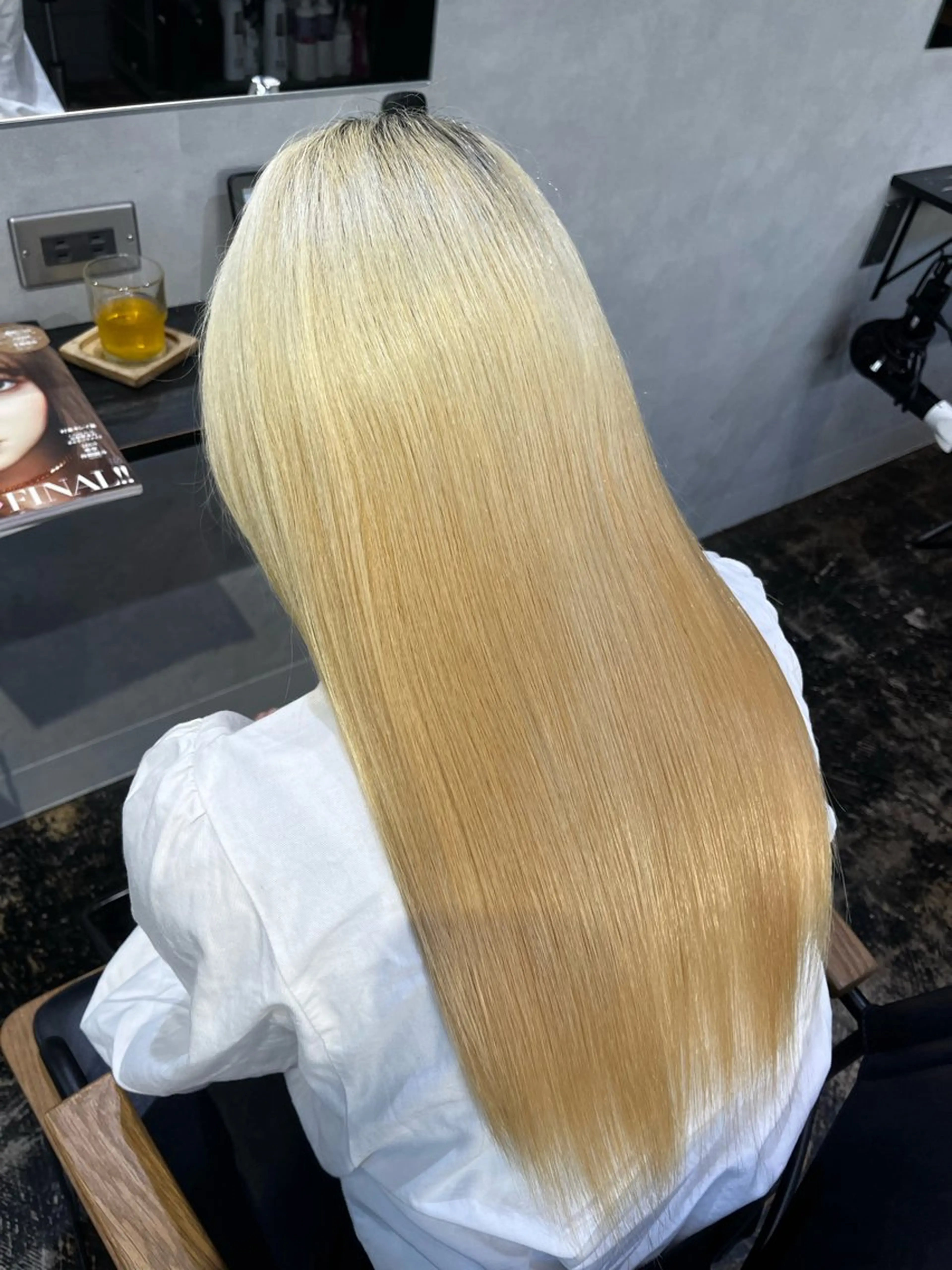 ロング 縮毛矯正 トリートメント ハイトーン/韓国風/ 艶髪/吉祥寺のヘアスタイル