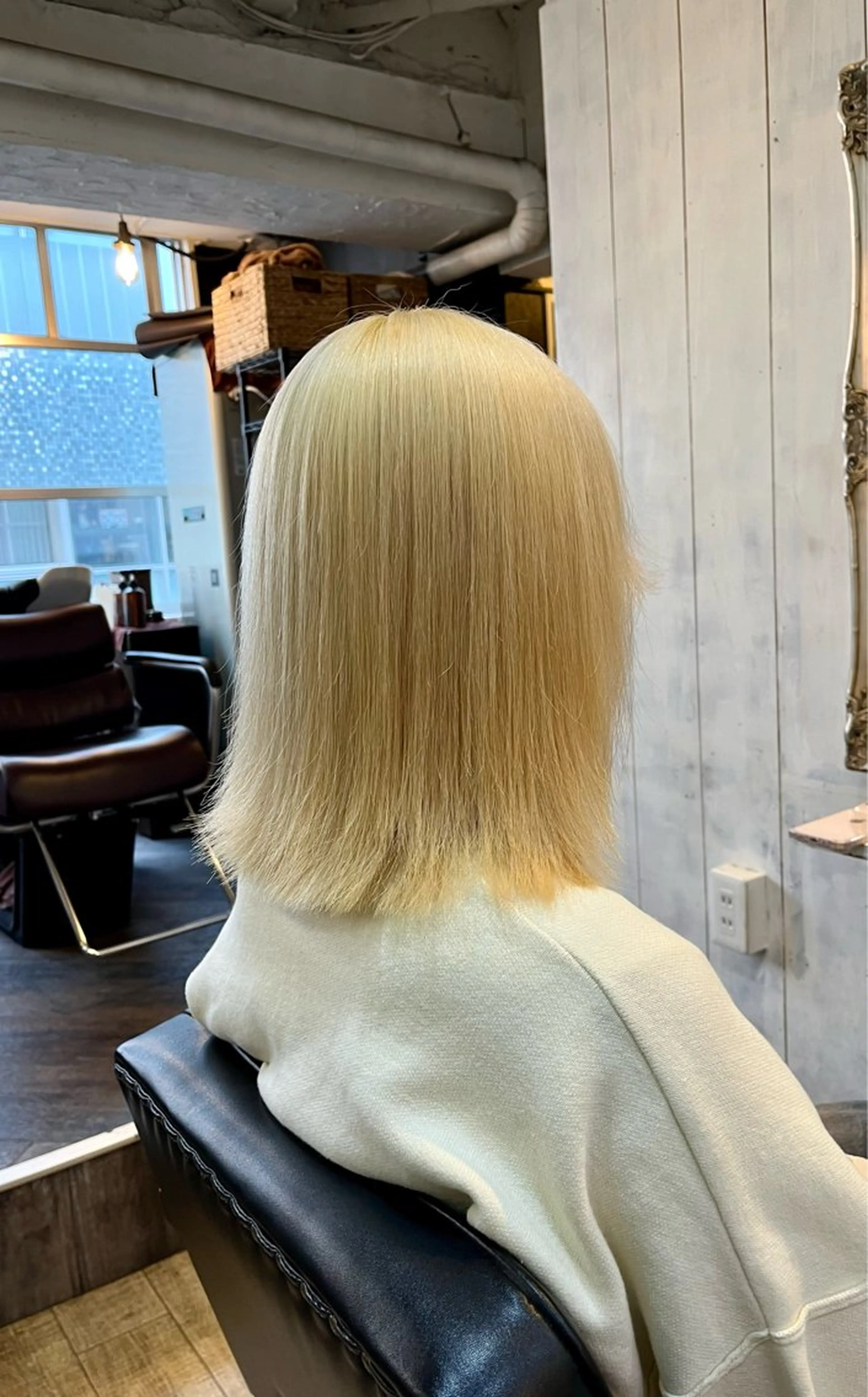 ミディアム カラー ブリーチ ブロンド ホワイトブロンド ヘアカラー トリートメント 🧸柔らかいベージュ カラー🧸氏家達哉のヘアスタイル