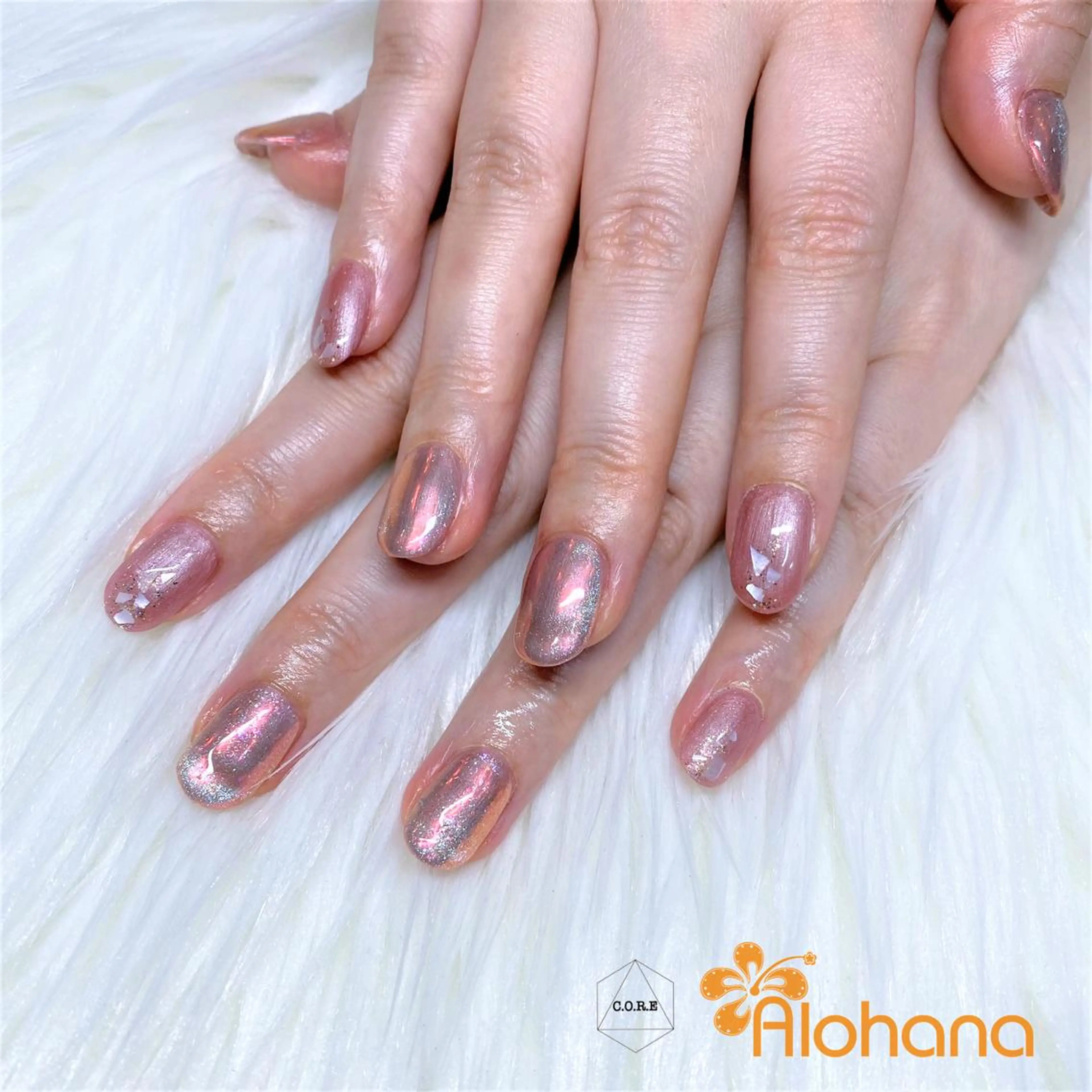 ネイル フレンチネイル マグネットネイル マグネットフレンチ ハンドネイル Alohana所属・Alohana Minaのネイルデザイン