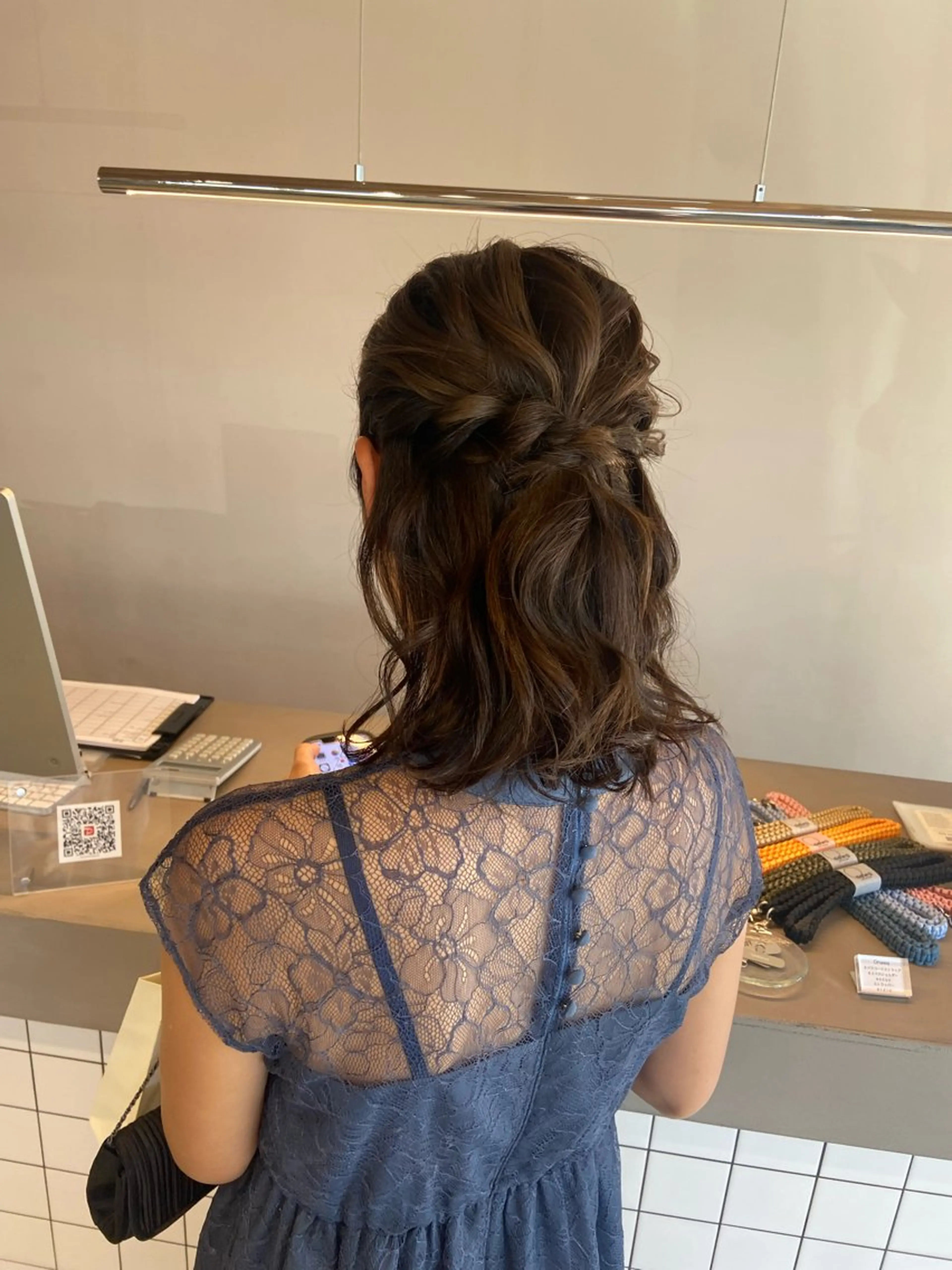 ミディアム ヘアアレンジ haruki所属・. nozomiのヘアスタイル