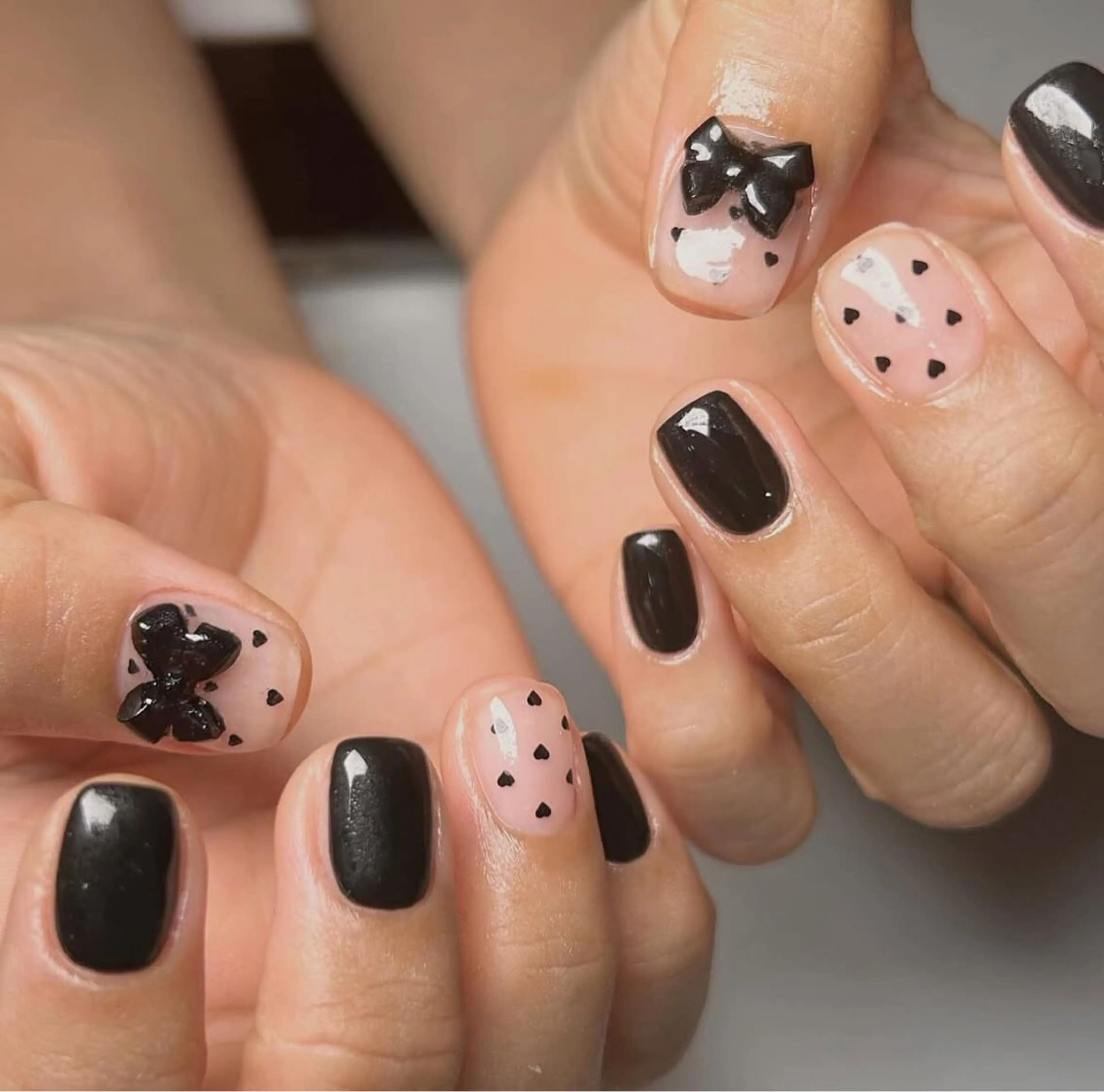 ネイル グラデーション ラメ(グリッター) マグネットネイル ミラーネイル ニュアンスネイル ハンドネイル Lumi de nails所属・Lumi de nailsのネイルデザイン