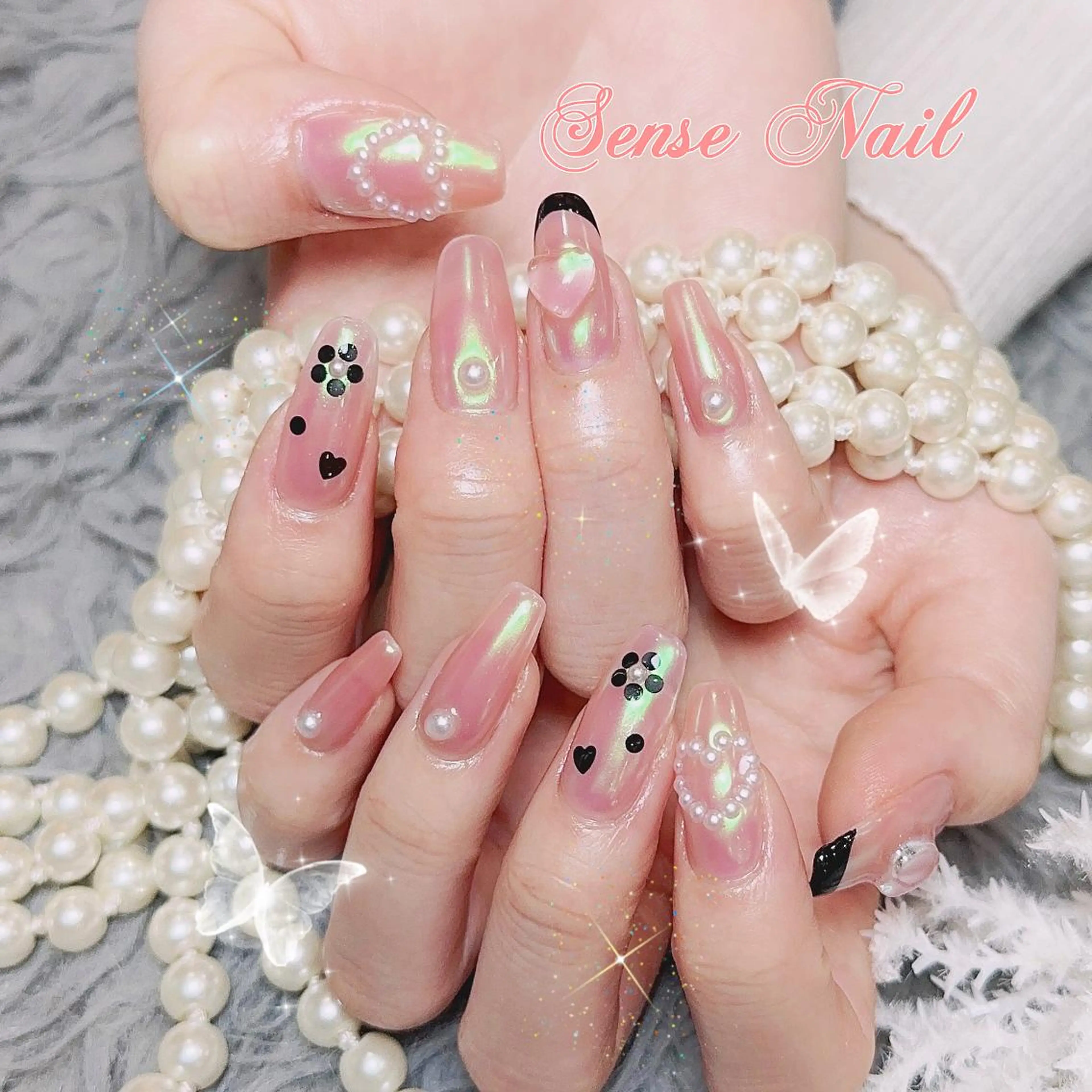 ネイル Kurieitibu 🍬Byu~tīのネイルデザイン