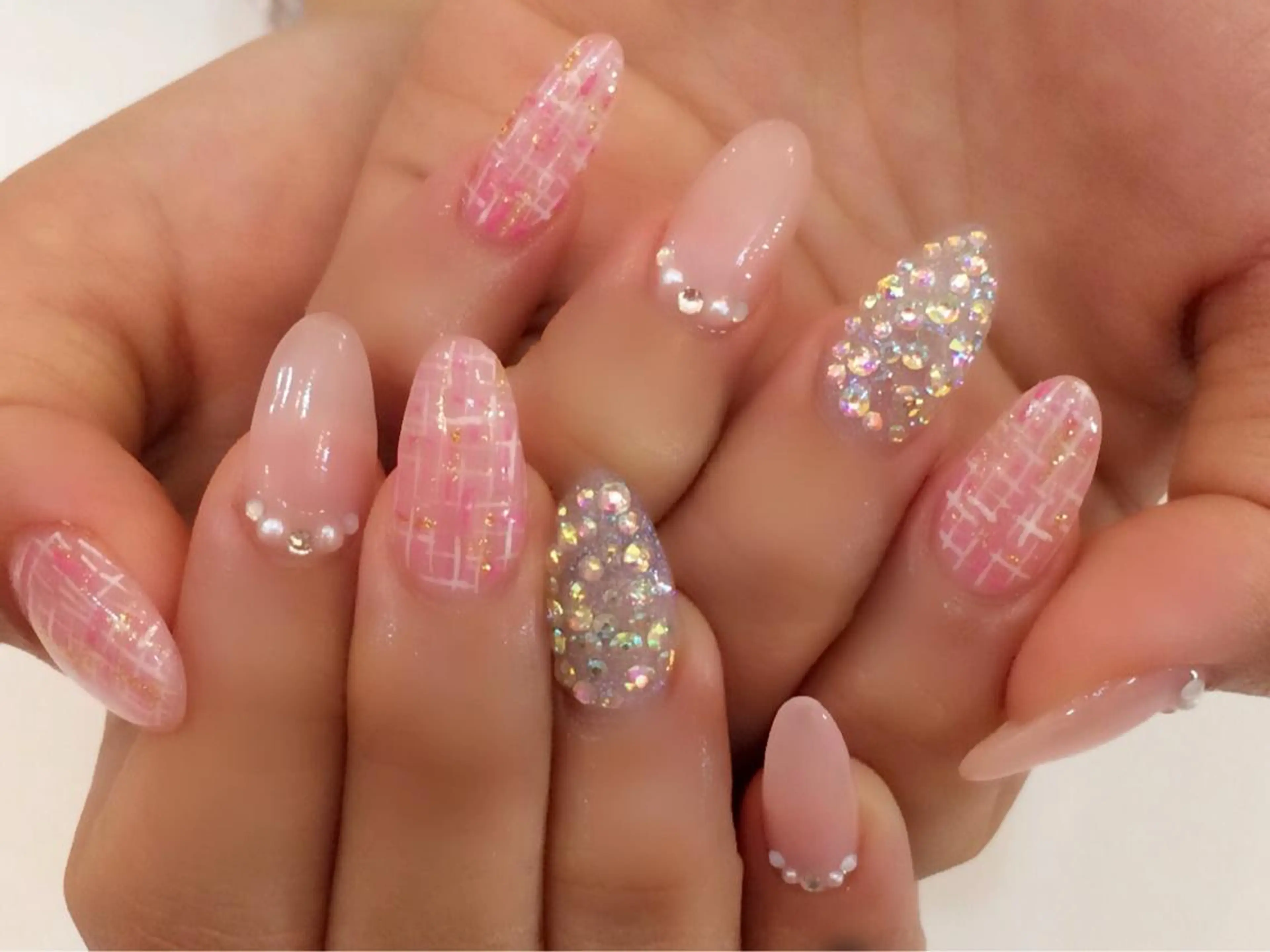 ミディアム カラー パーマ メンズ キッズ ネイル 学生（メンズ向け） ピンクカラー 学生 アートネイル フットネイル NAILSGOGO shibuyaのネイルデザイン