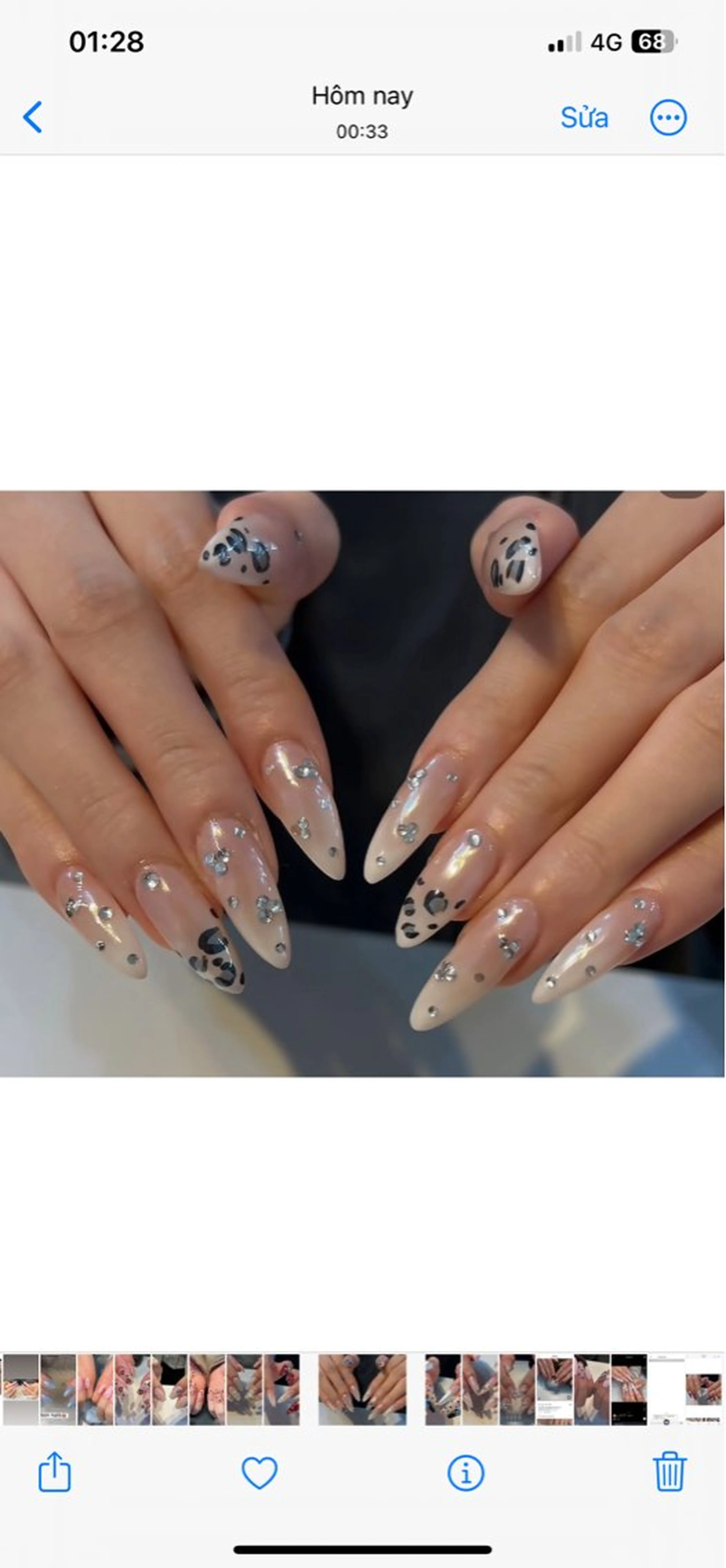 ネイル ハンドネイル NiJi Nailsのネイルデザイン