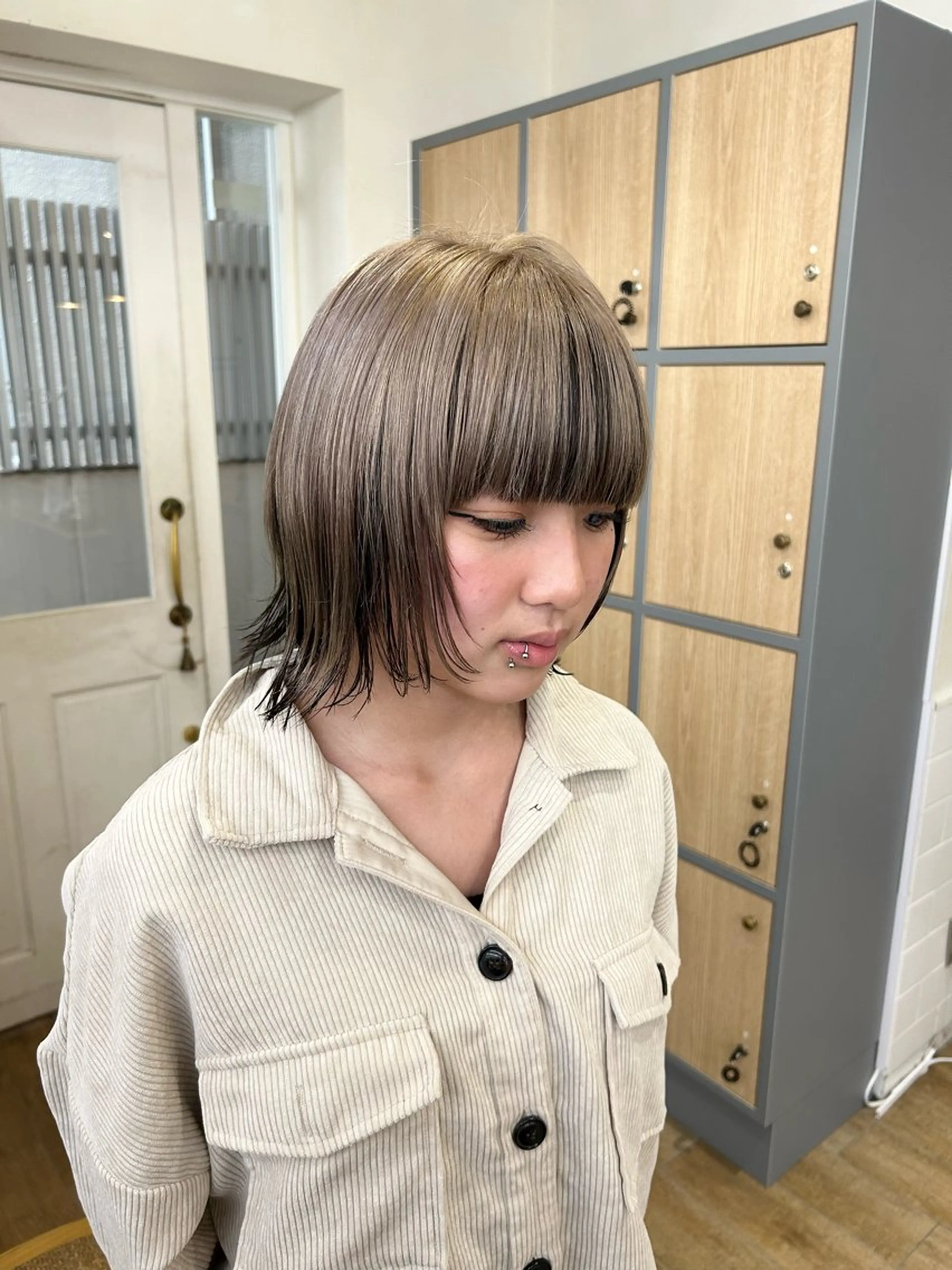 ミディアム カラー カット ヘアカラー ブリーチなしWカラー /レイヤー/セイナのヘアスタイル