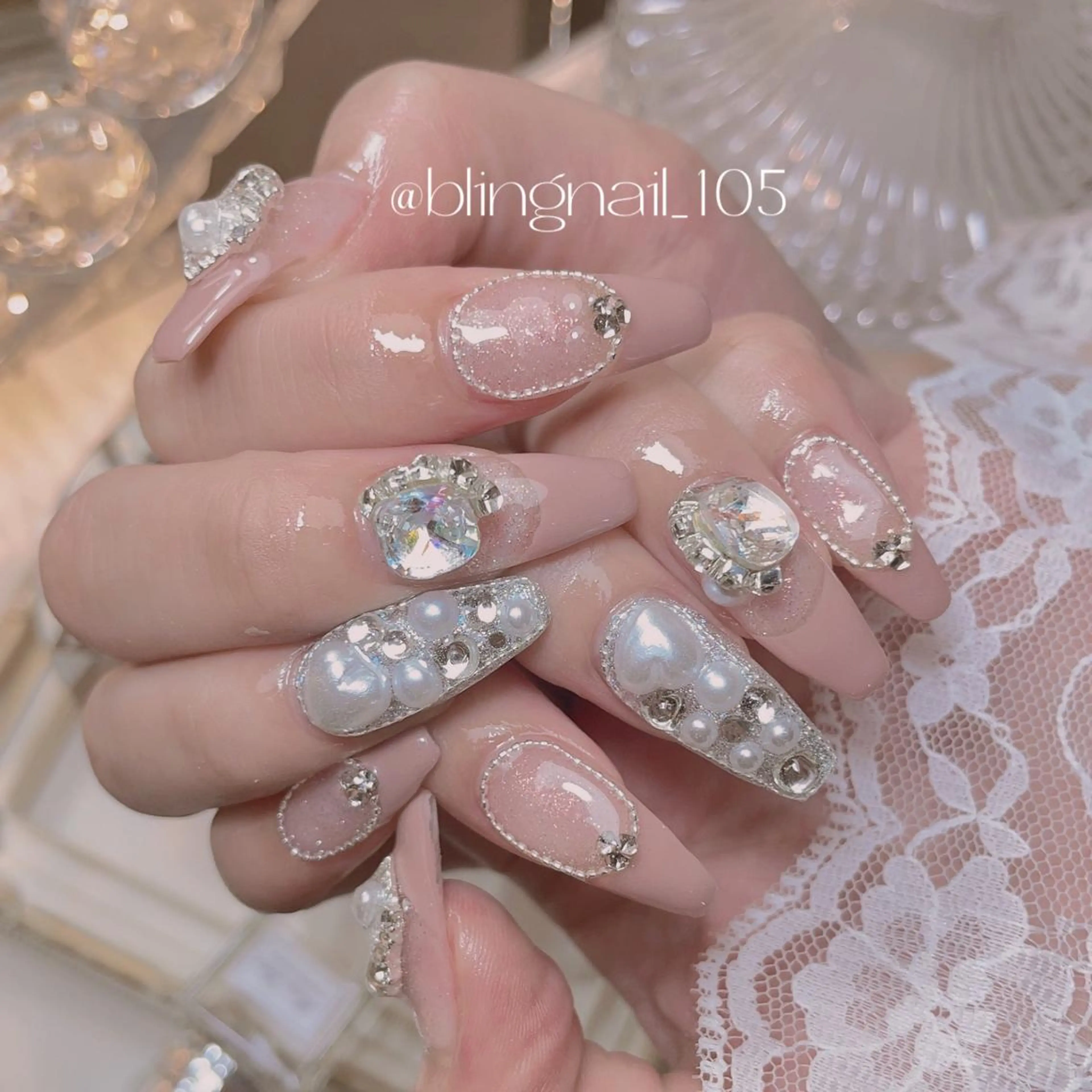 ネイル 23時まで❤︎韓国、 ワンホンネイルのネイルデザイン