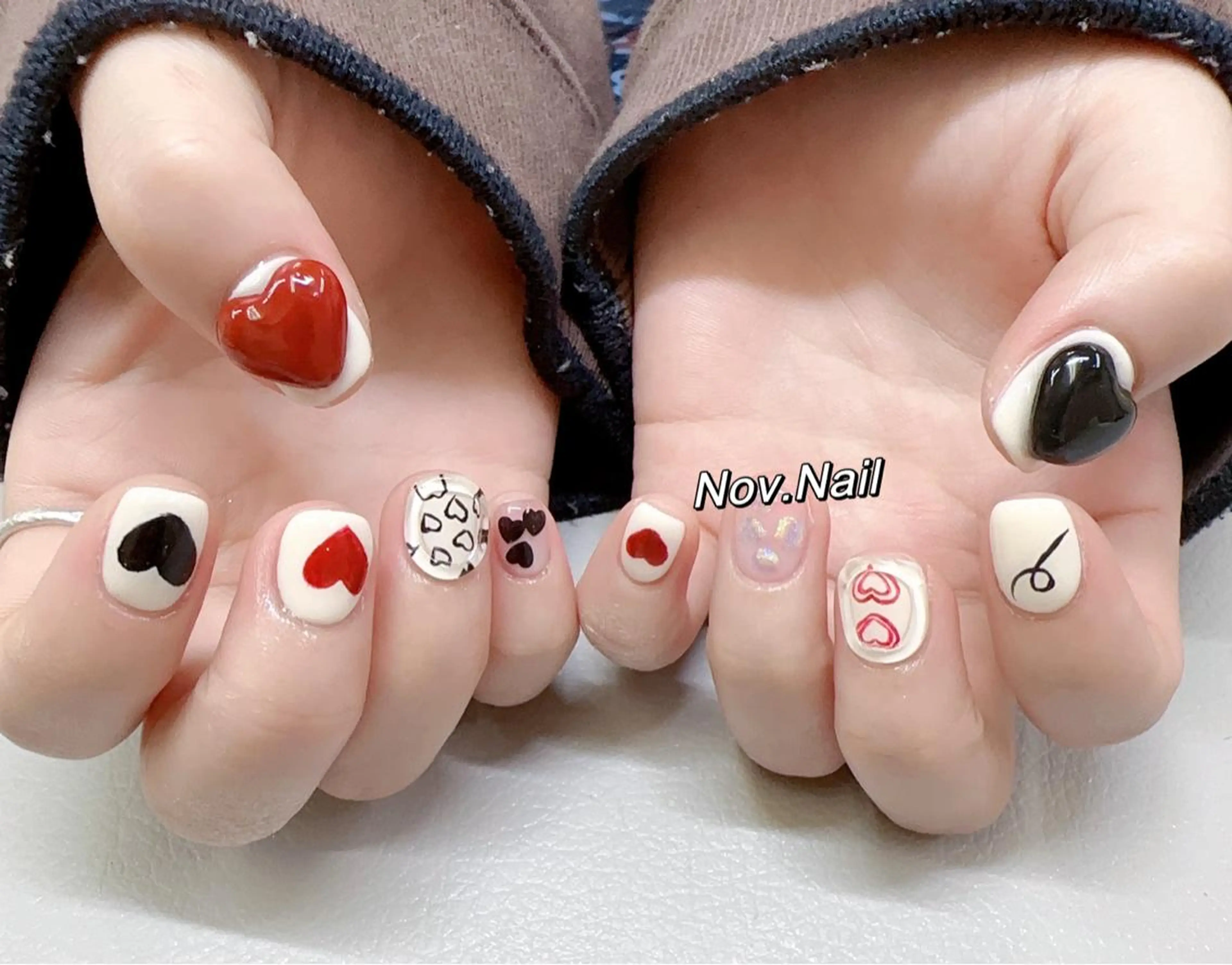 ネイル ハート ハンドネイル ハンドケア Nov. ネイルサロンのネイルデザイン