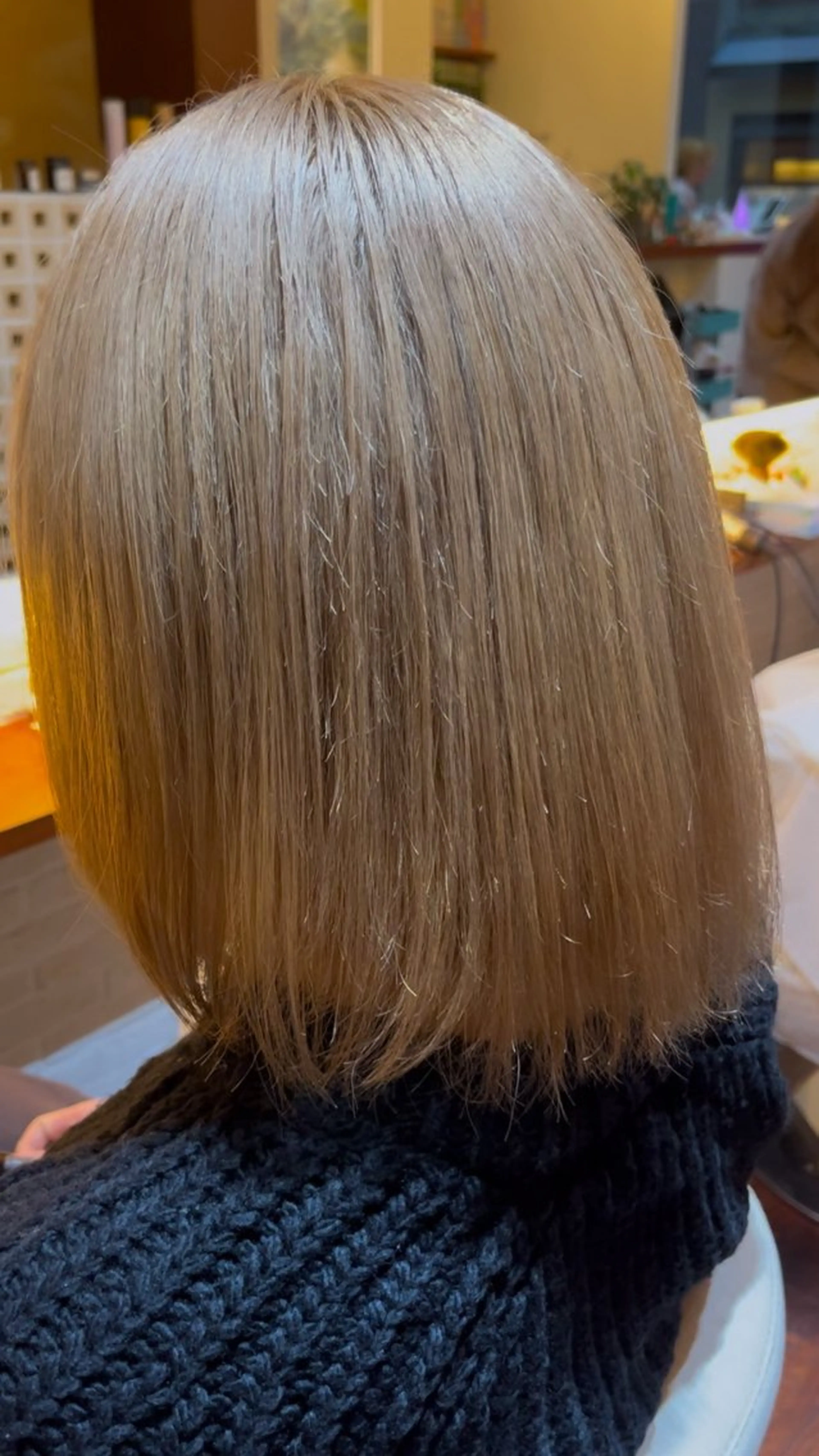 カラー ベージュカラー ヘアカラー CoCooN TAKUMAのヘアスタイル