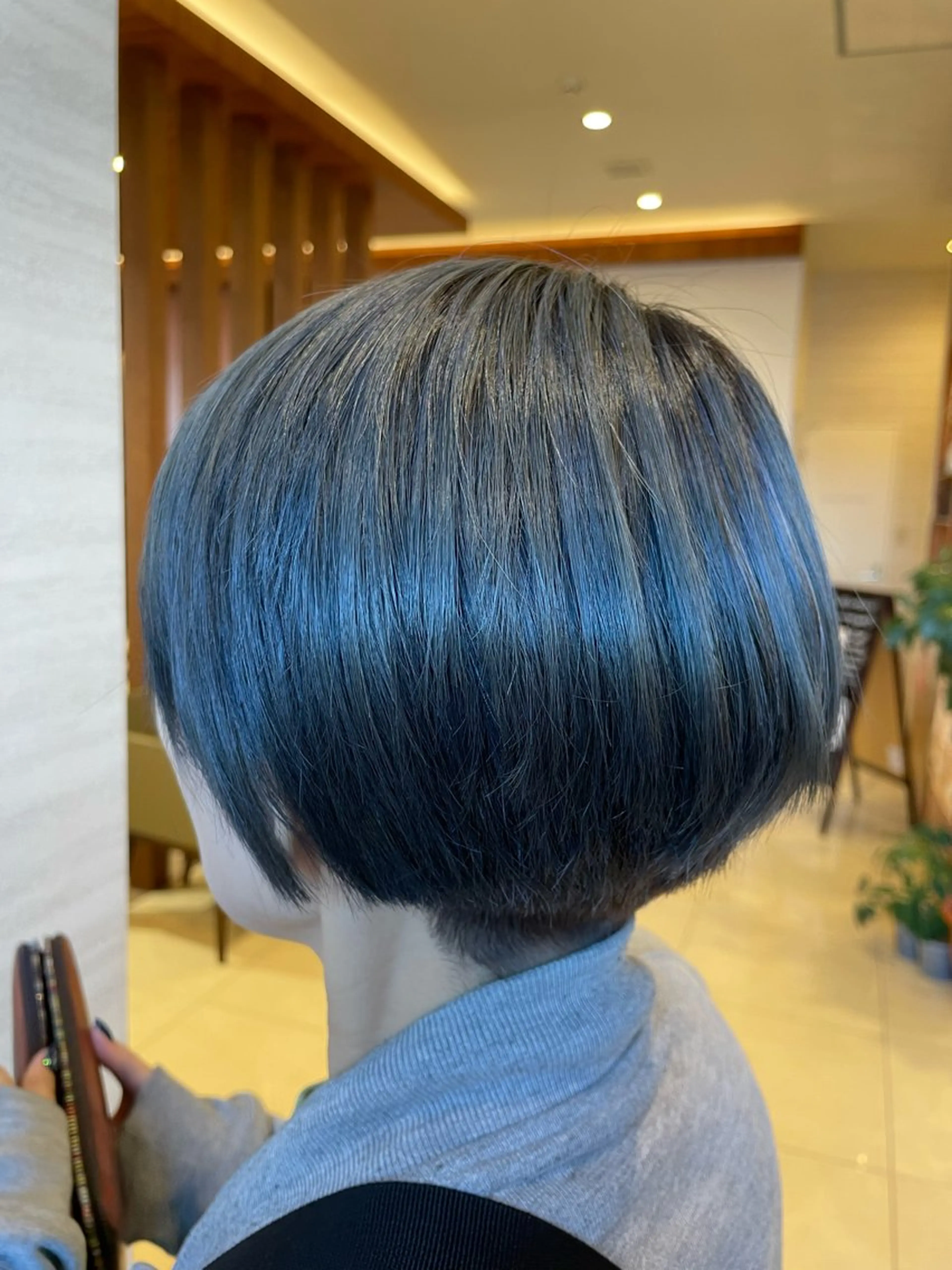 カラー 仙石 愛のヘアスタイル