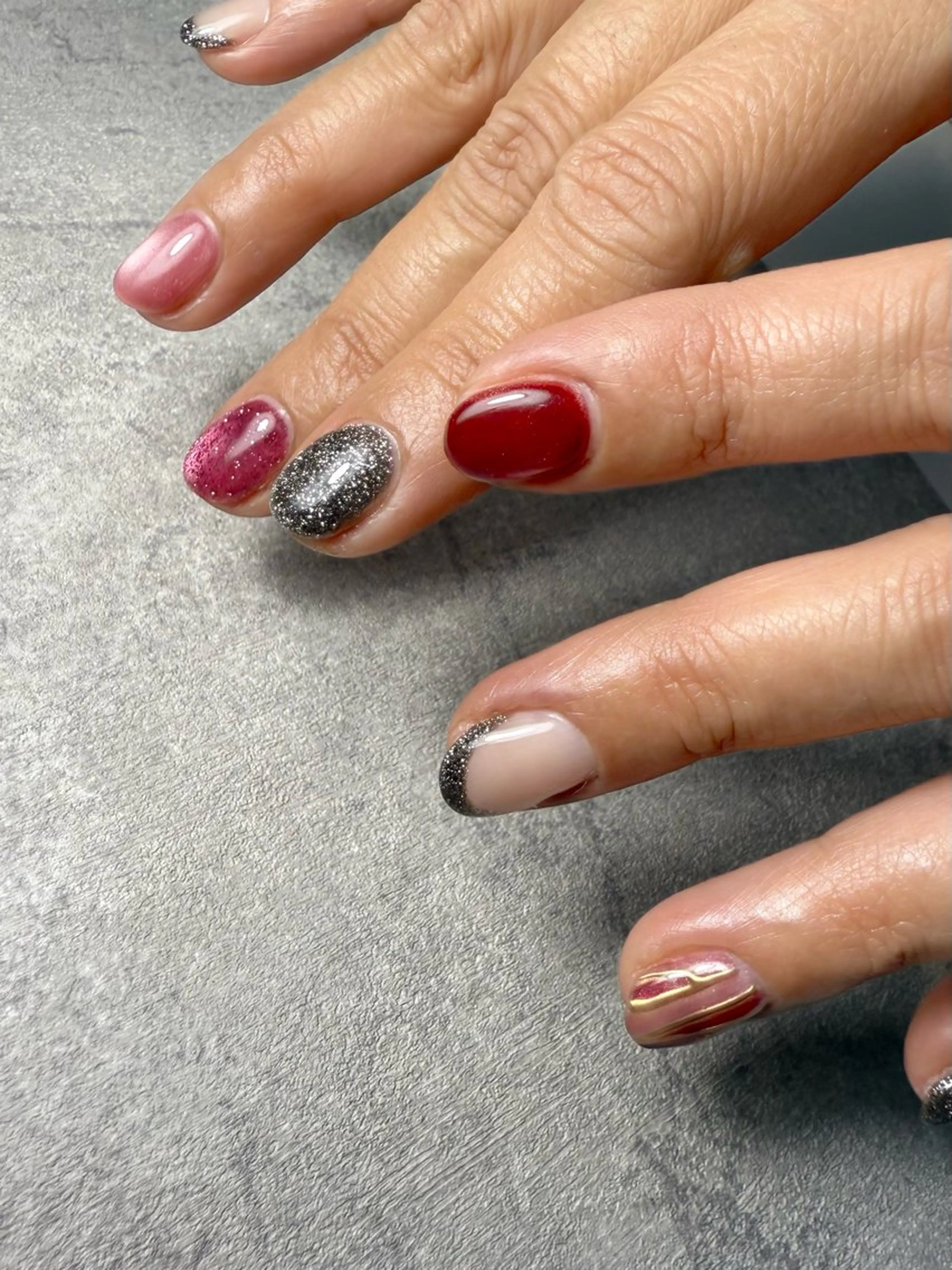 ネイル アートネイル ピンク 赤色 北小岩ネイリスト吉田 由圭のネイルデザイン