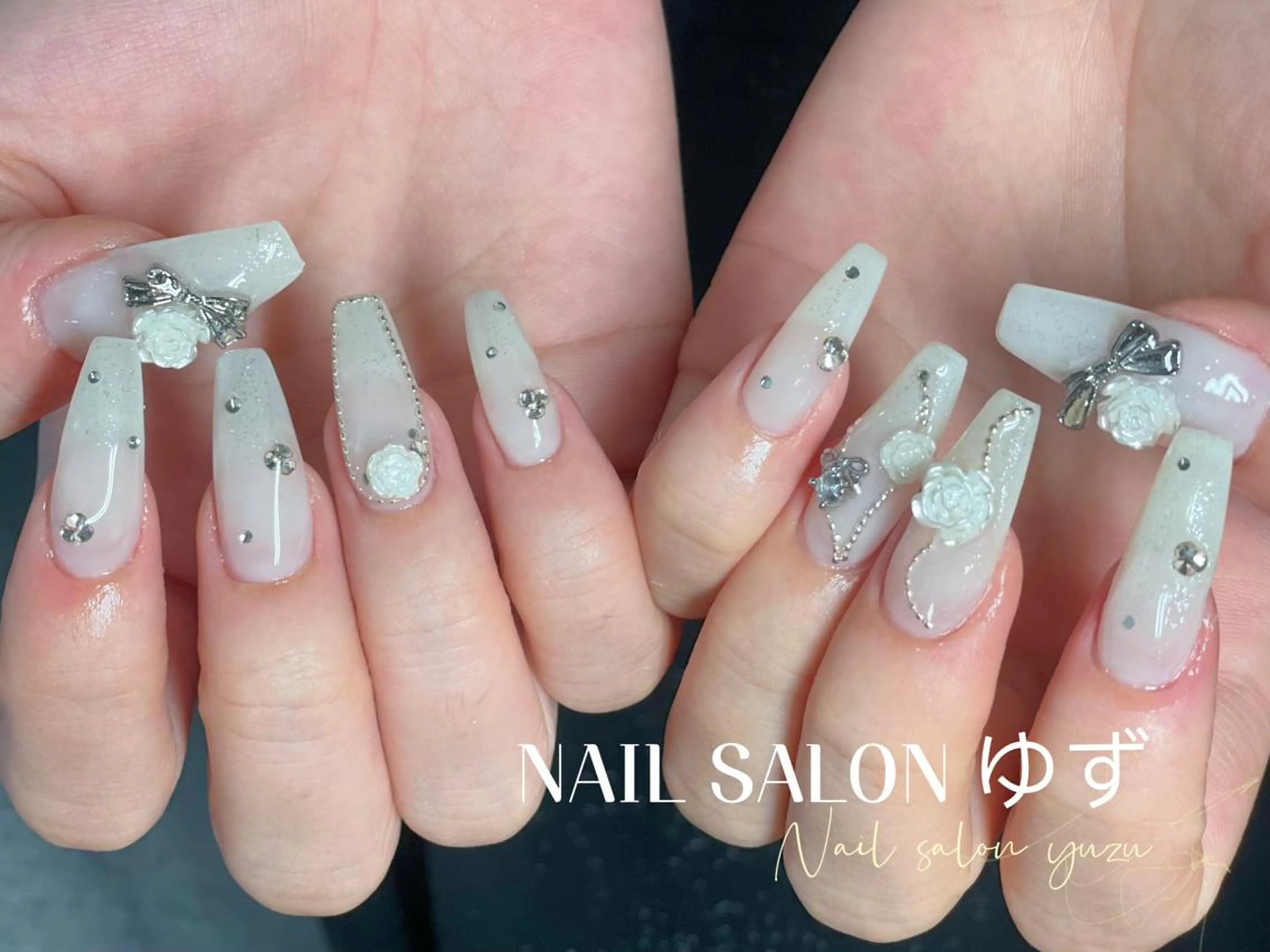 ネイル 長さ出し ハンドネイル MAKI💚💚💚 秋葉原.のネイルデザイン