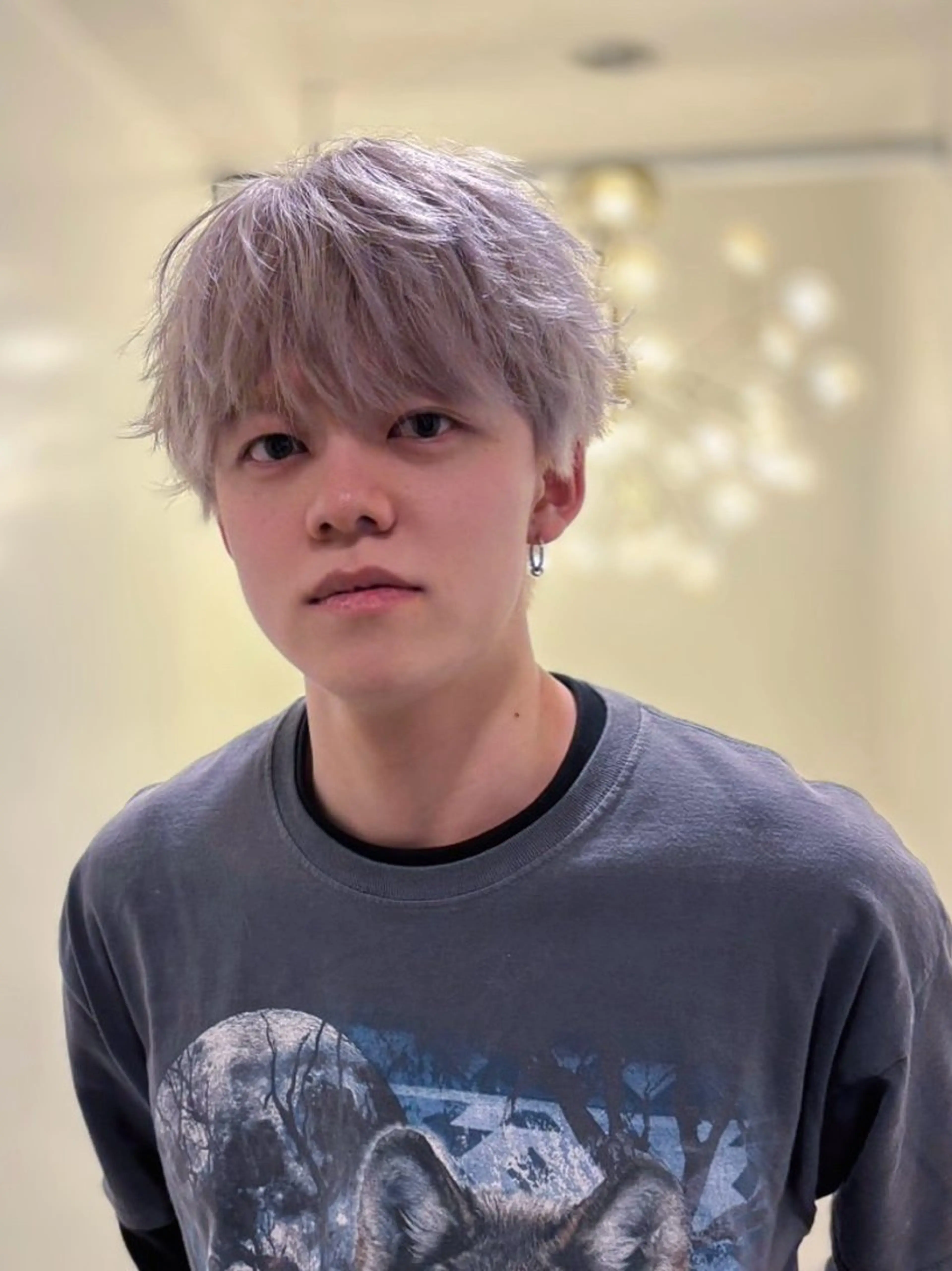 カラー メンズ メンズブリーチ マッシュ ブリーチ ケアブリーチ シルバー カット ヘアカラー トリートメント k.e.y銀座店所属・安藤幹人 メンズカット/パーマのヘアスタイル