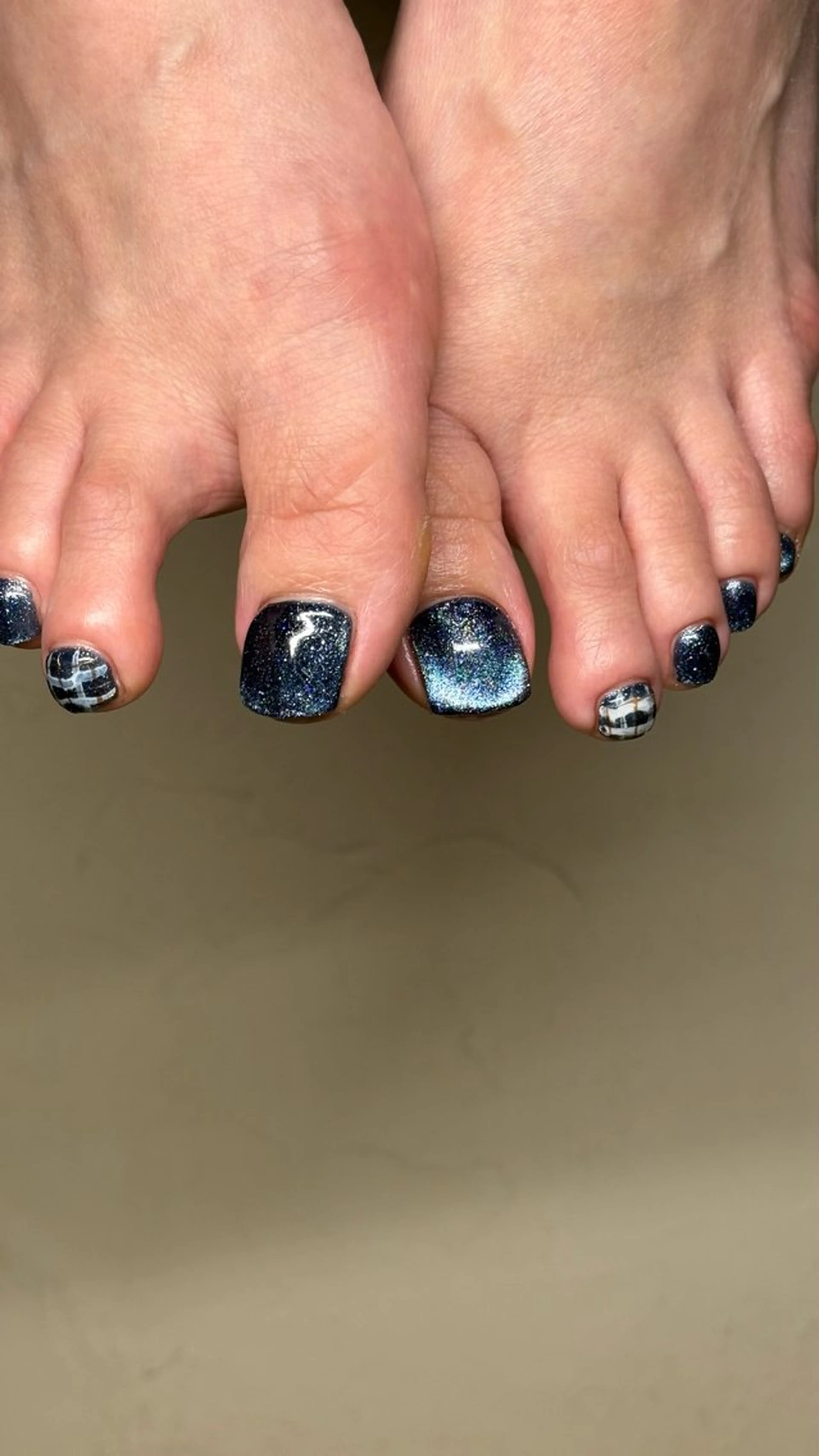 ネイル フットネイル NAIL55所属・NAIL55 SHIORIのネイルデザイン