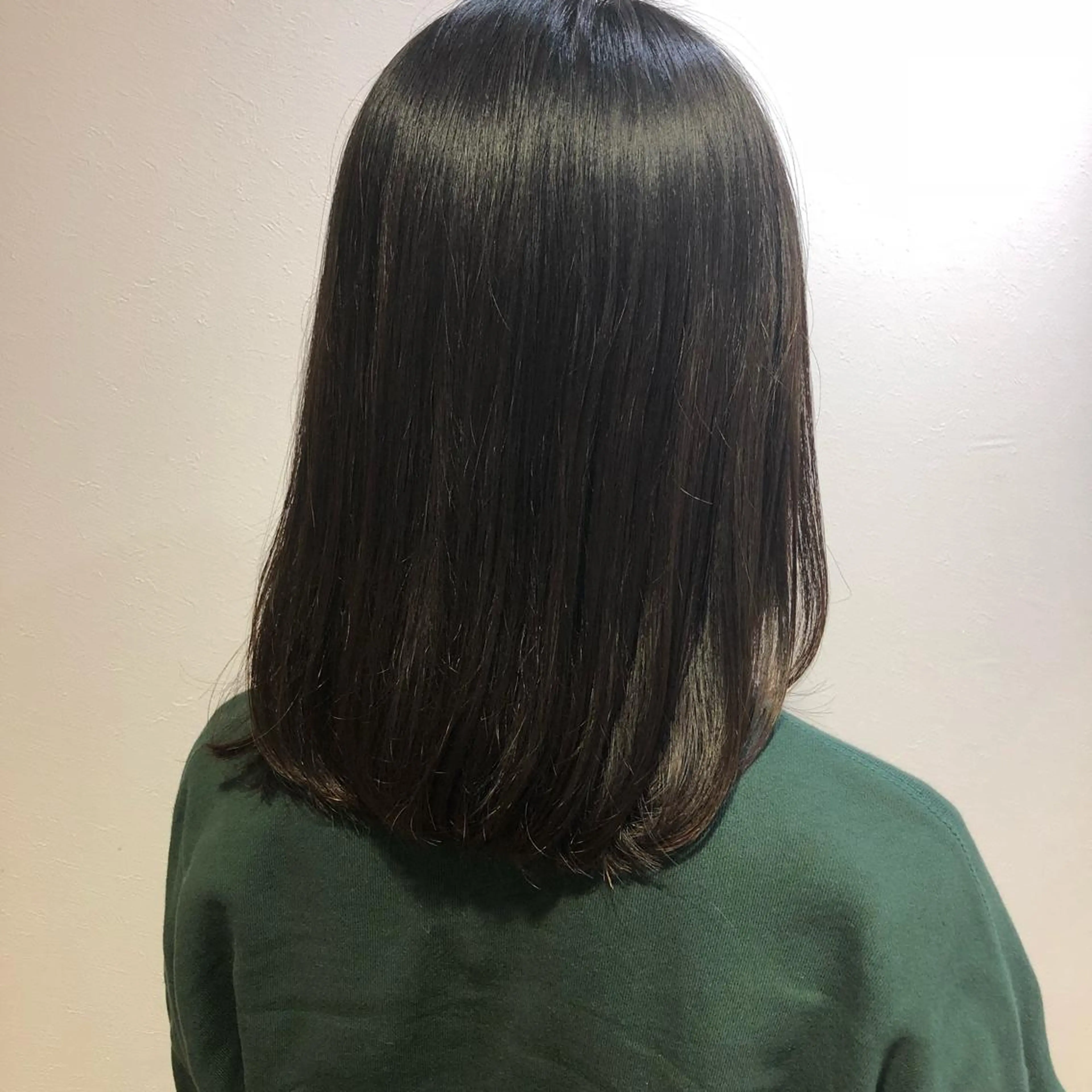 ミディアム カット トリートメント BLANC所属・黒崎 伸治のヘアスタイル